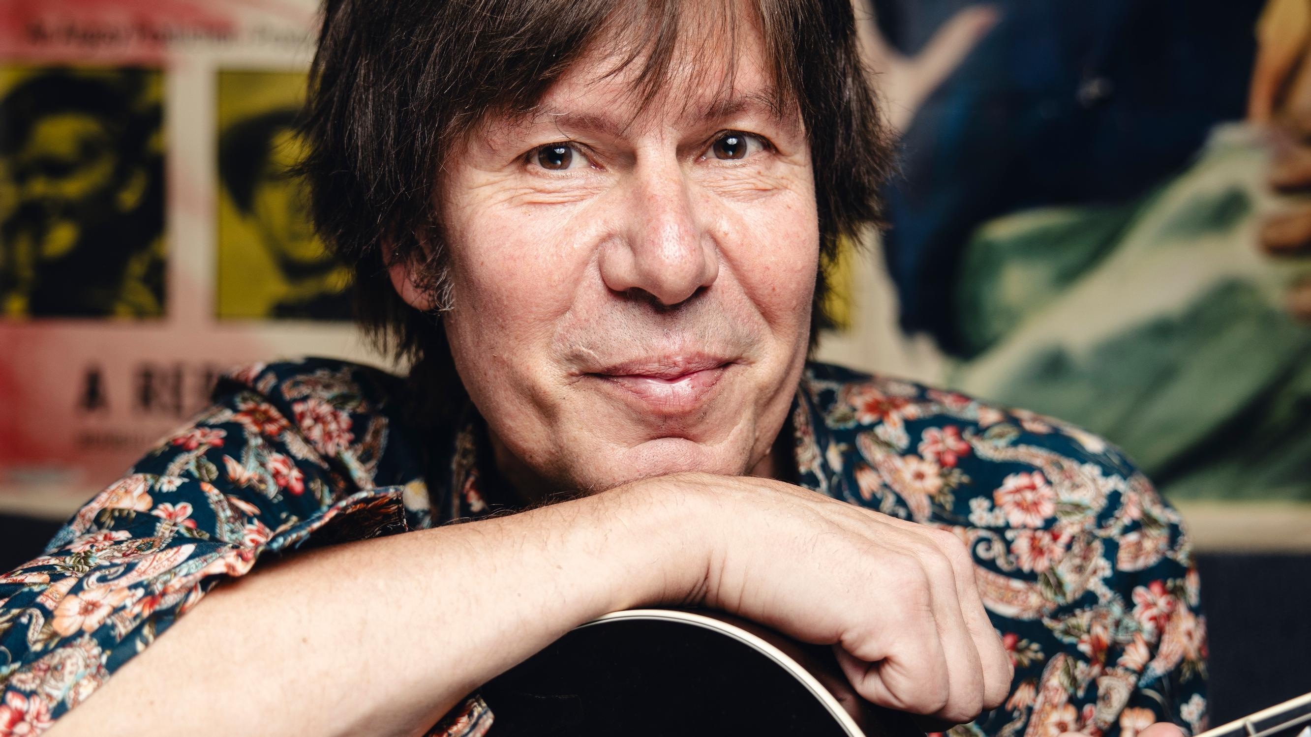 Jiri Nikkinen salamarakastui puolisoonsa Minnaan liikennevaloissa – rakkauden hinta oli niin kova, että muusikko aloitti terapian 