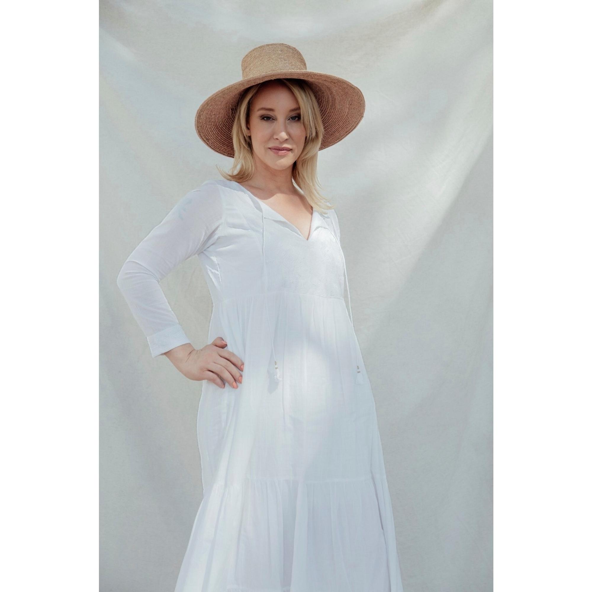 Kun näyttelijä Clarissa Jäärnin elämä kriisiytyi, kaksi rutiinia auttoi selviytymään: ”Transtaustaisena naisena minun on oltava vahva”