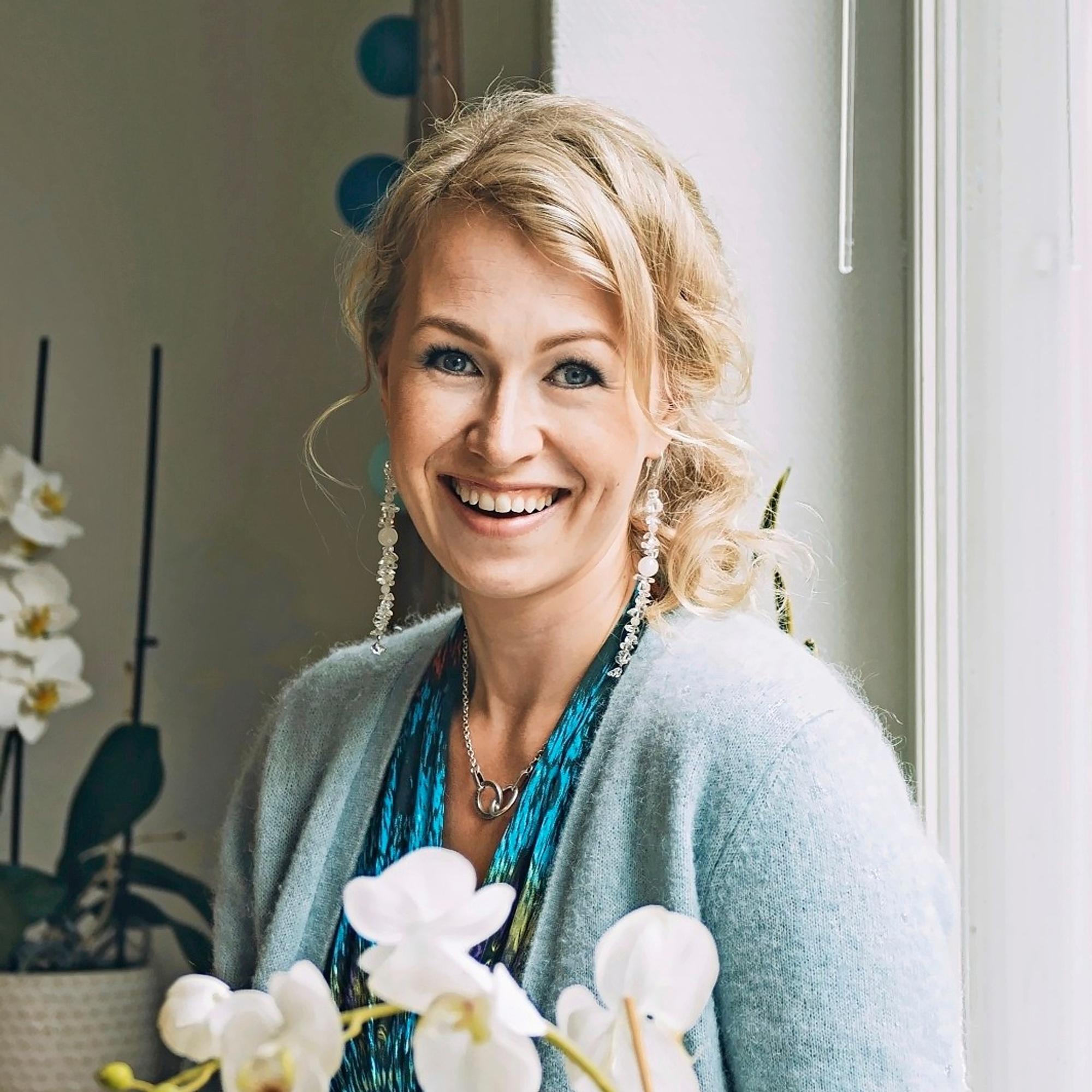 Kaisa Jaakkola lähikuvassa