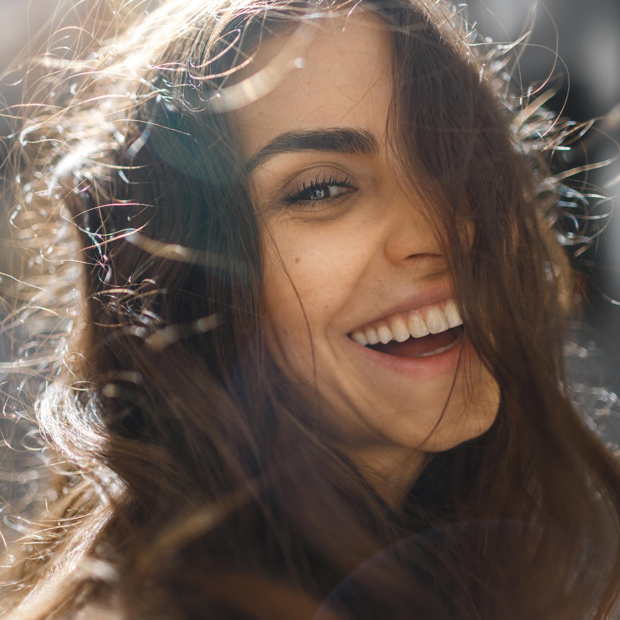 Näin onnistut kulmien värjäyksessä kotona – 5 kiinnostavaa tuotetta