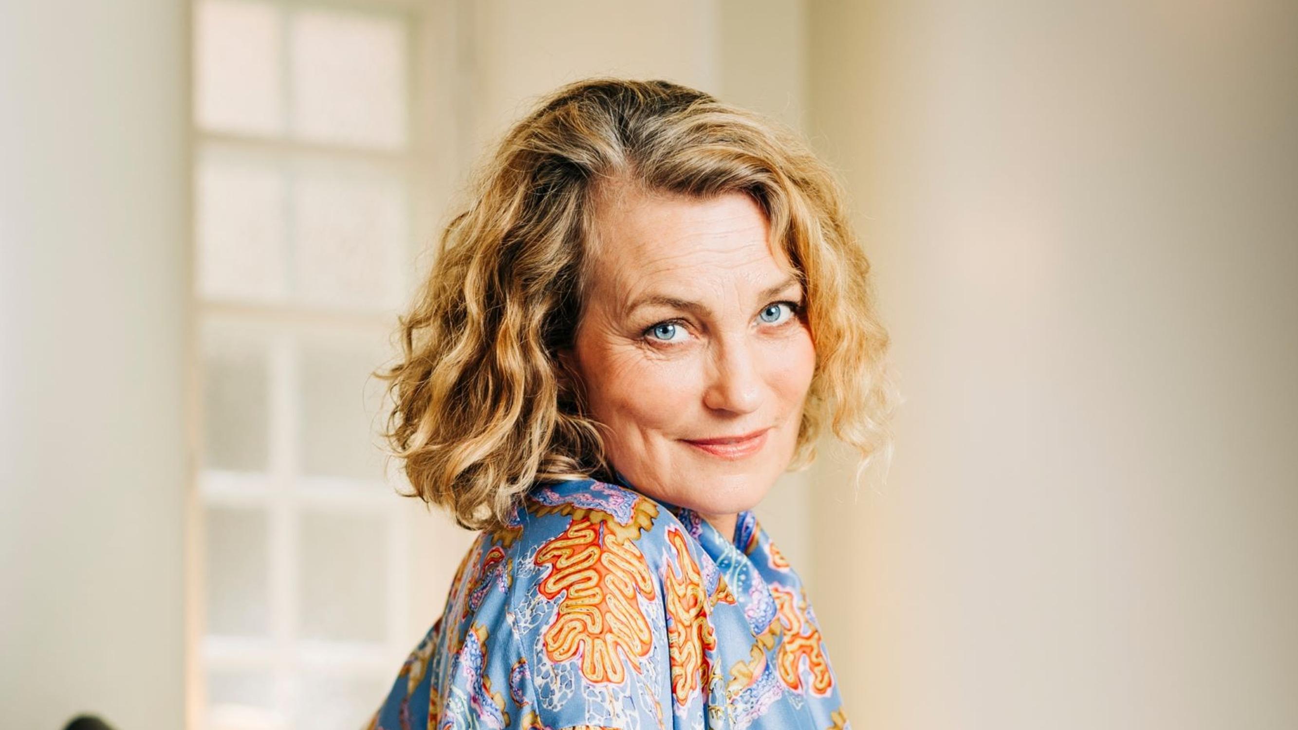 Jonna Järnefelt tunsi syyllisyyttä, kun ei jaksanut käydä katsomassa muistisairasta äitiään hoitokodissa: ”Käynti vei aina kaikki voimat”