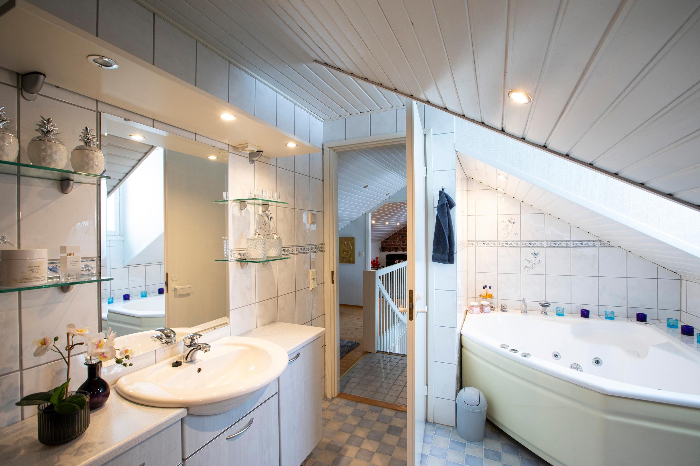 "En ole koskaan ollut kovin innostunut remonteista mutta olen aina ollut ylipuhuttavissa.”