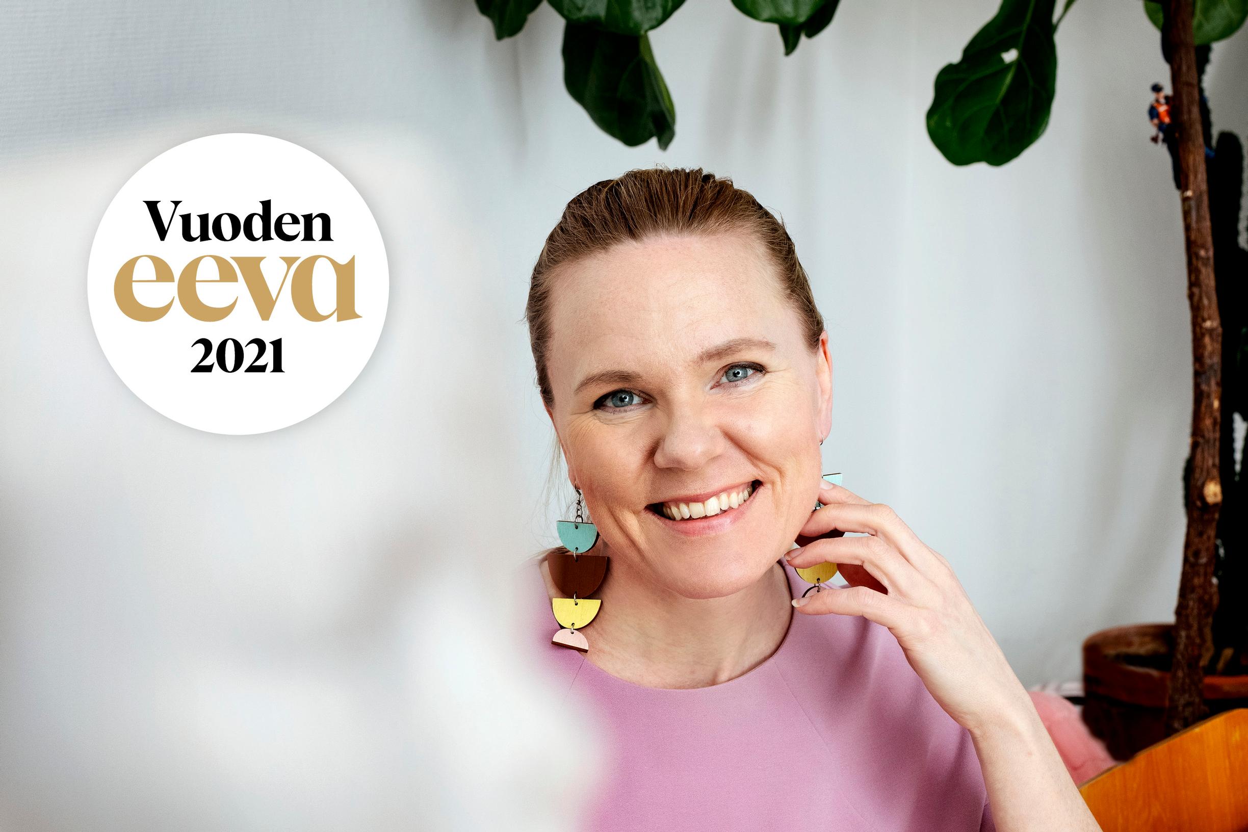 Lapsiasiavaltuutettu Elina Pekkarinen on Vuoden Eeva 2021
