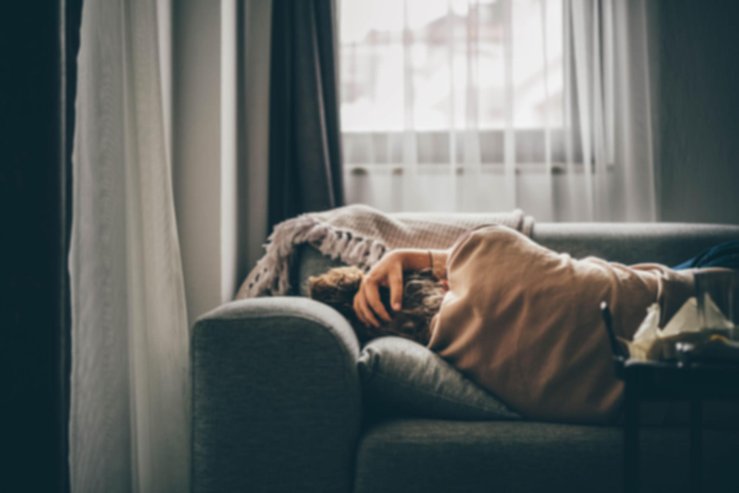 Kun poliisi Tiina pahoinpideltiin kotipihallaan, hän ei enää uskaltanut lähteä kotoaan: ”Pimeällä en liikkunut lainkaan”