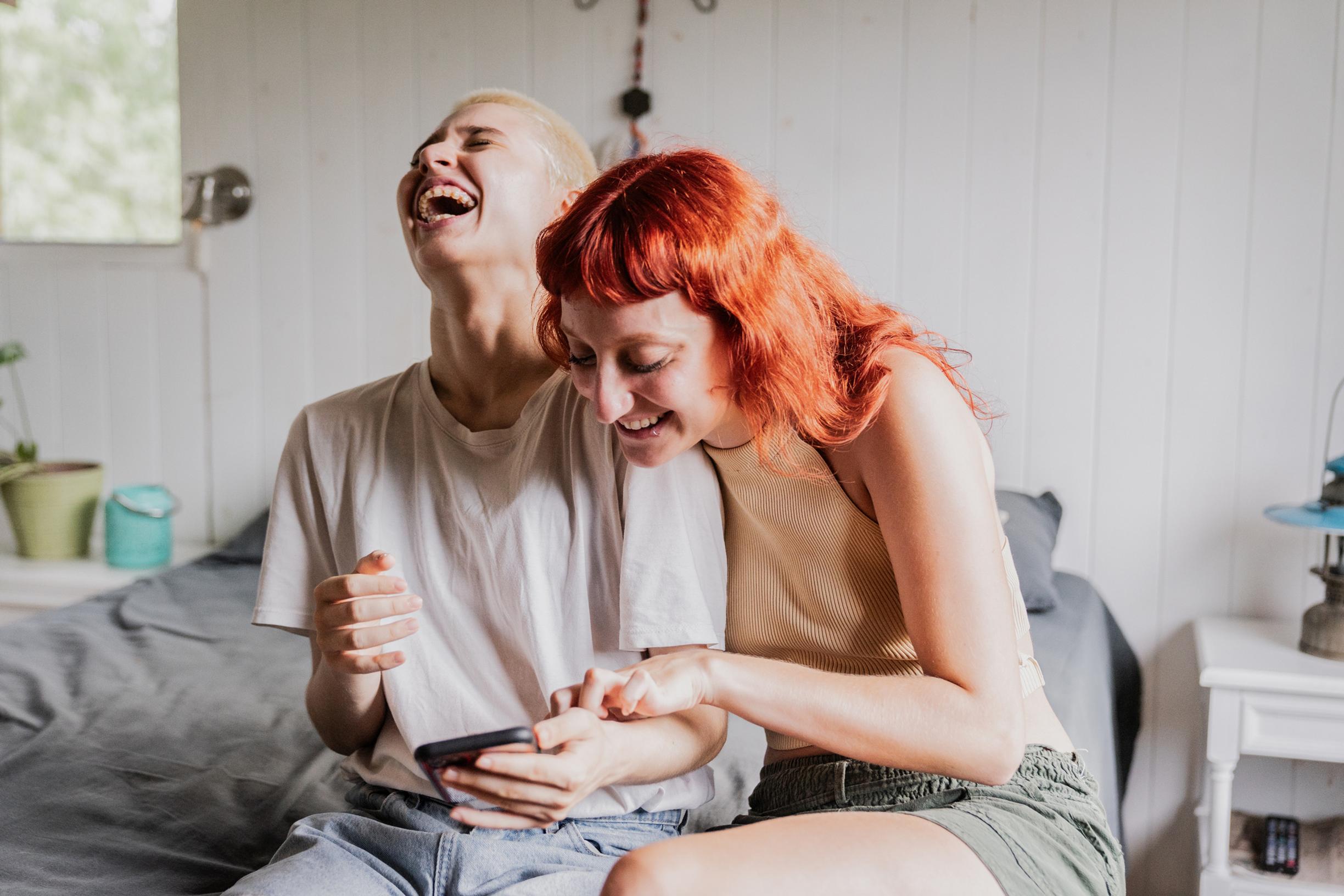 5 kysymyksen testi kertoo, miten osoitat rakkautta – tieto voi vähentää riitoja