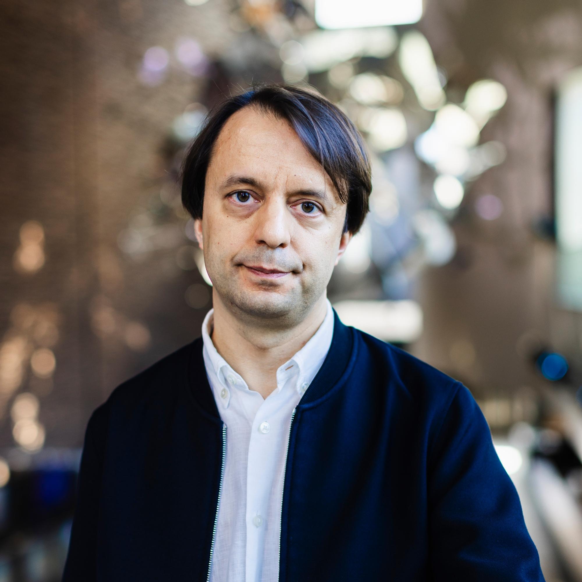 Pianisti Maris Gothóni oli nuori opiskelija rakastuessaan 38-vuotiaaseen säveltäjään: ”Kaikilla pitää olla mahdollisuus rakastua”