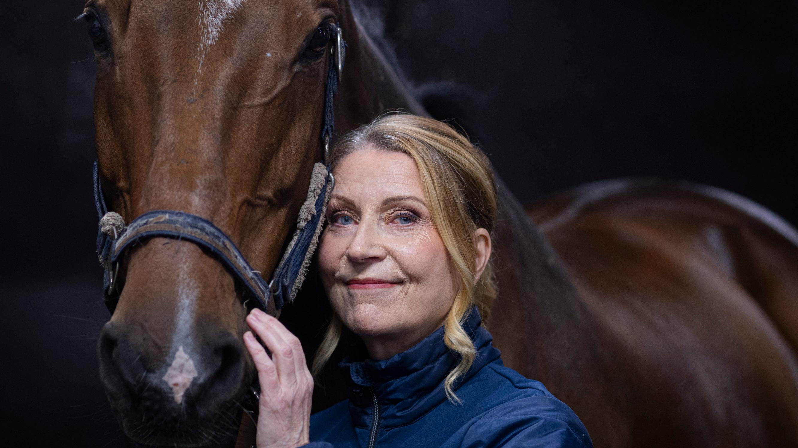 Metsolat-sarjasta tuttu näyttelijä Katriina Honkanen sairastui vakavasti: ”Hyvä kuntoni oli kadonnut yhdessä yössä”