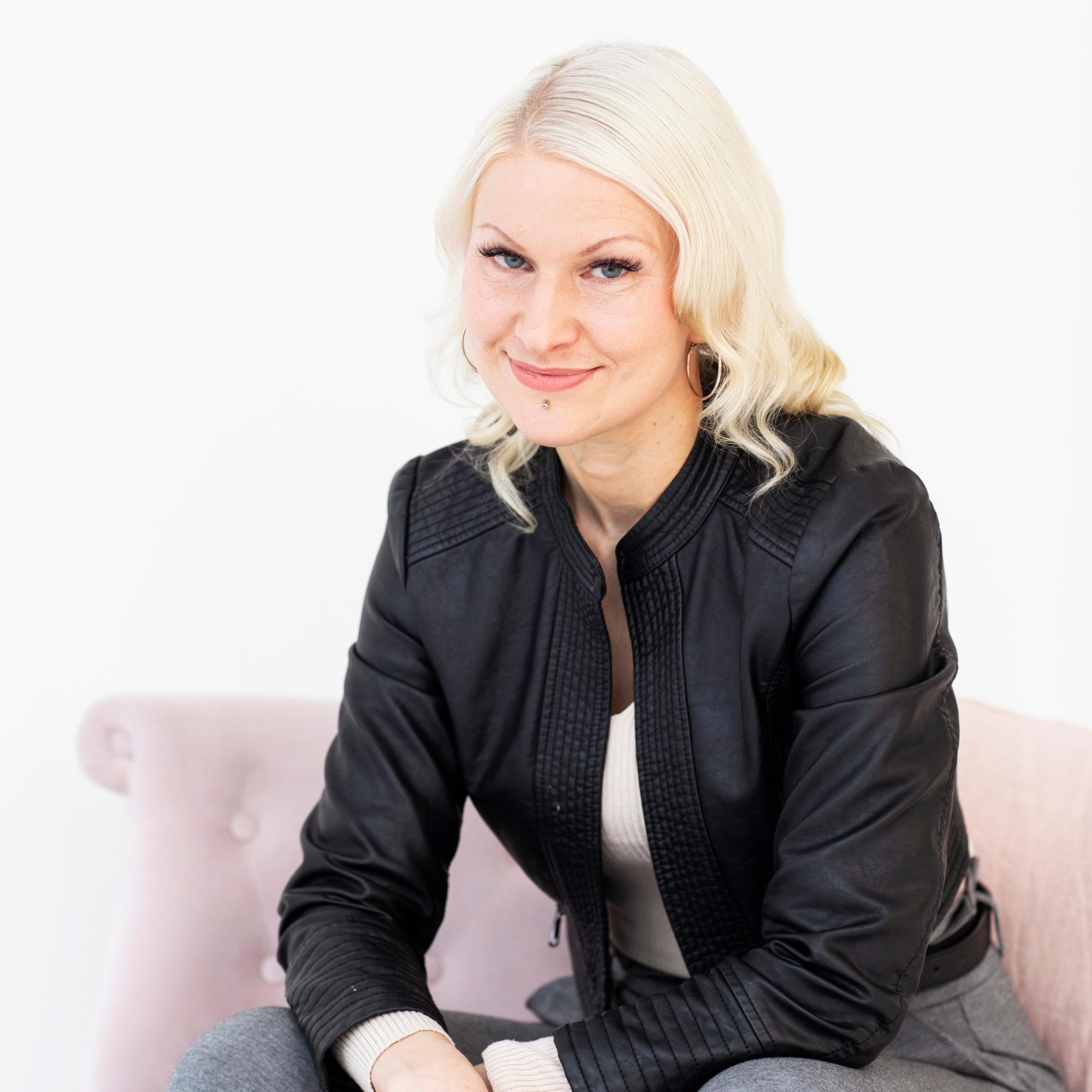 Salamarakastuminen voi olla merkki vääränlaisesta kemiasta, sanoo psykoterapeutti – ”Liian moni antaa ensireaktiolle hirveästi painoarvoa”