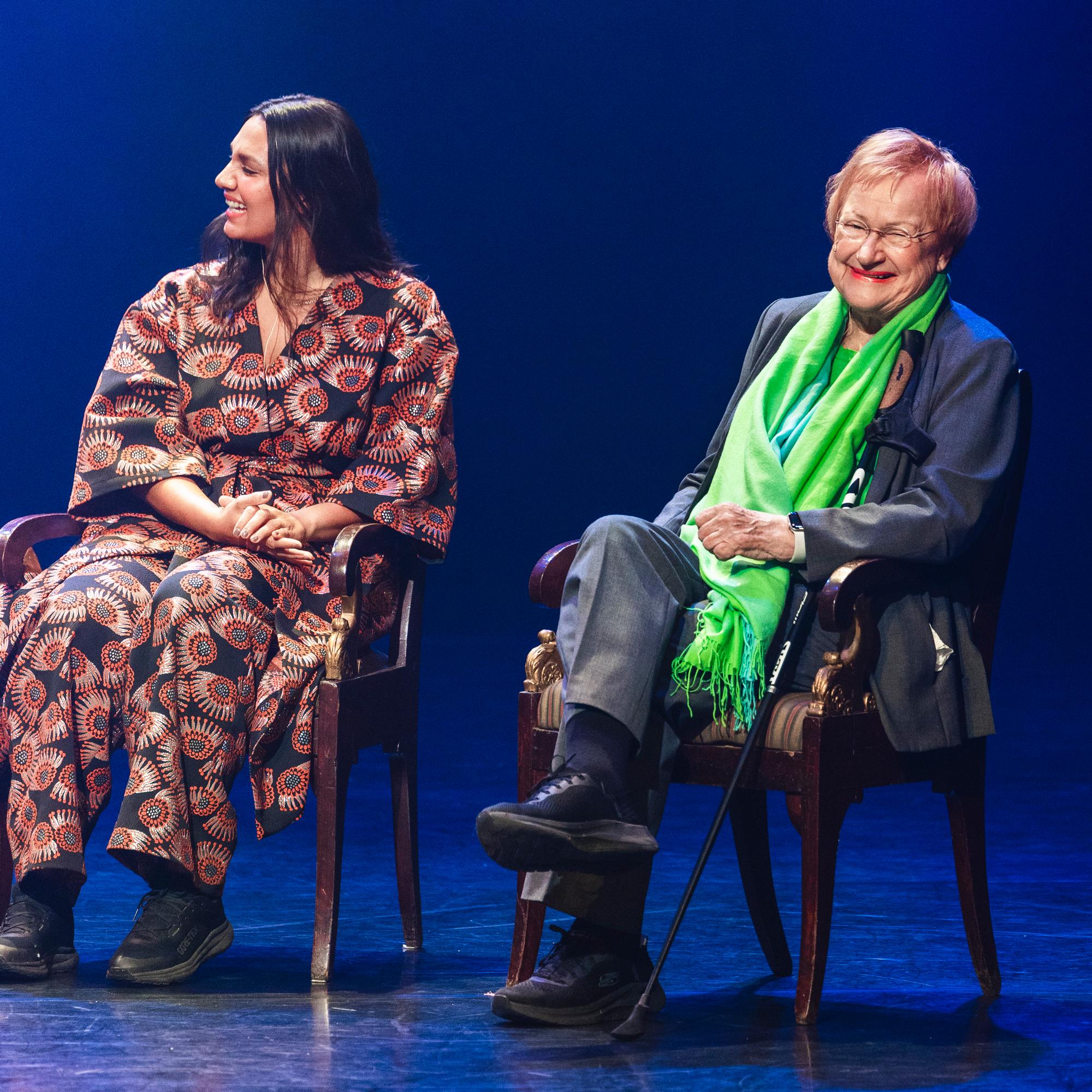 Eevan ilta Aleksanterin teatterissa – katso 15 kuvaa upeasta illasta