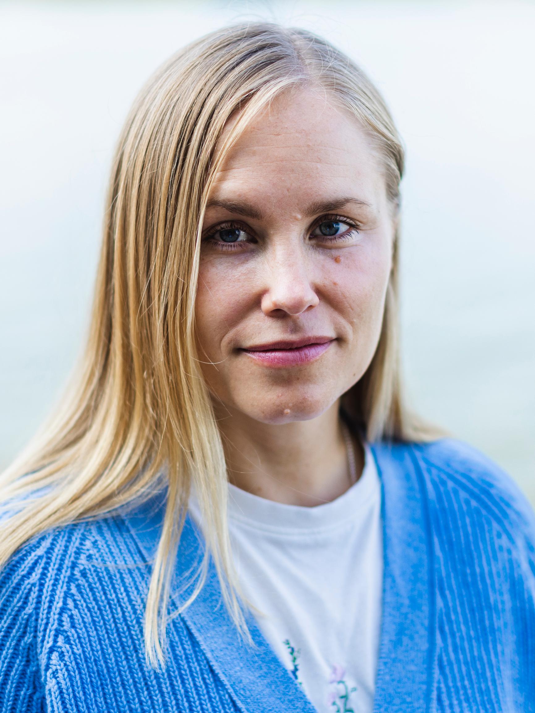 Netta, 36, oli niin väsynyt, että mietti raskauden keskeyttämistä: ”Oliko vasta lapsen kuolema se piste, jolloin aloin opetella pysähtymään” 