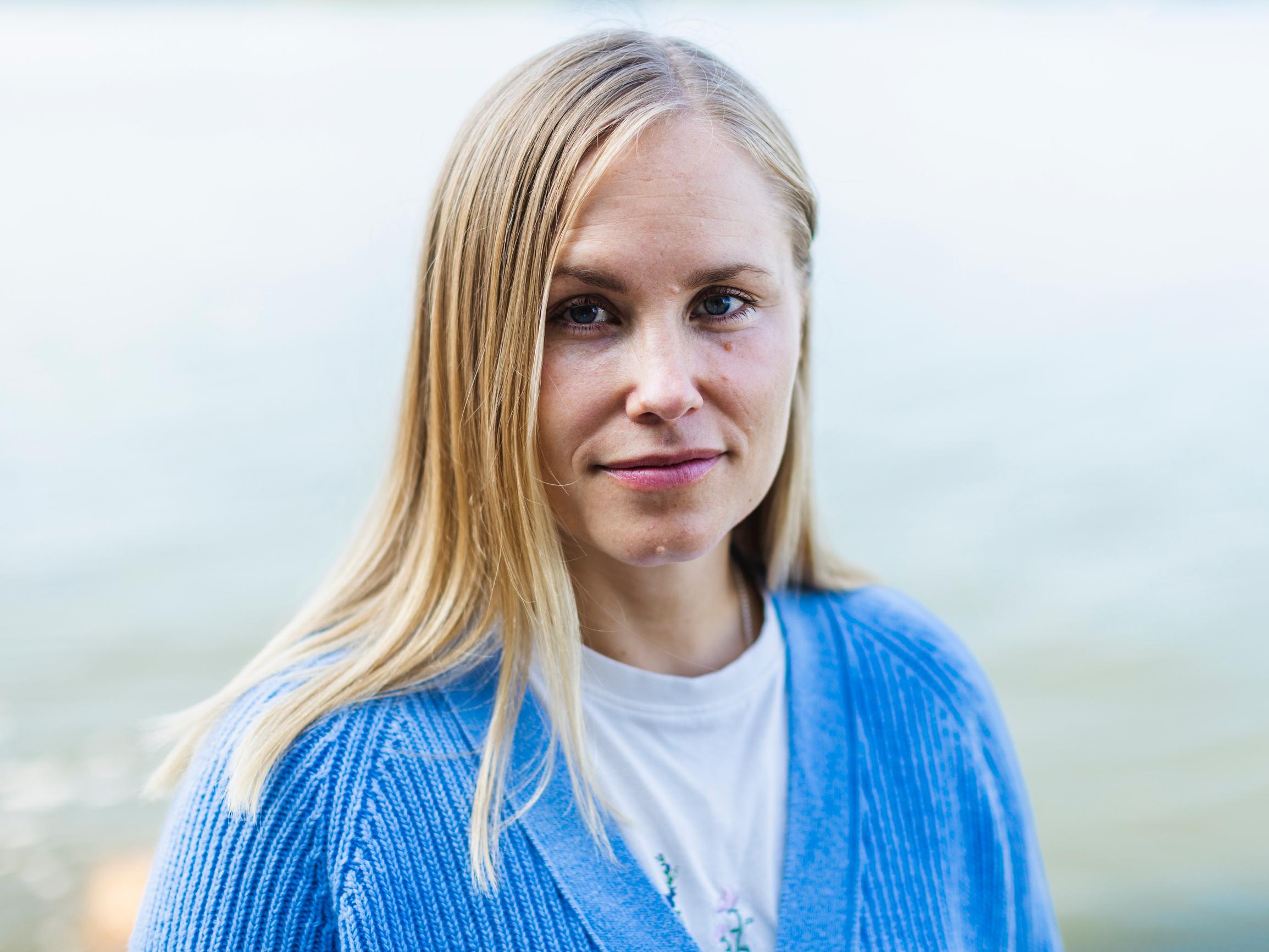 Netta, 36, oli niin väsynyt, että mietti raskauden keskeyttämistä: ”Oliko vasta lapsen kuolema se piste, jolloin aloin opetella pysähtymään” 