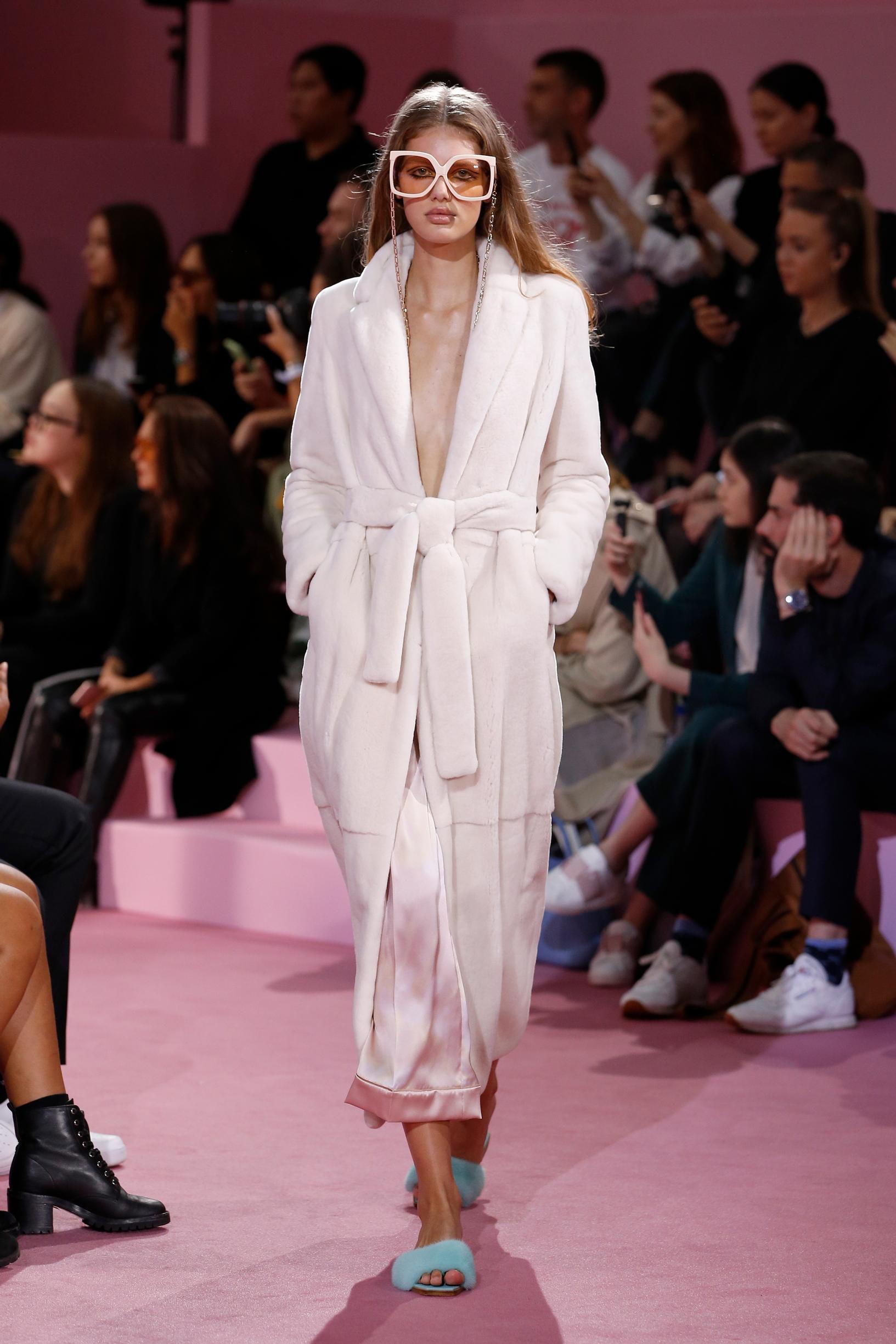 Arjen luksushetki: 5 tuotetta suihkuun, jotka hoitavat ja pesevät niin ihosi kuin hiuksesi