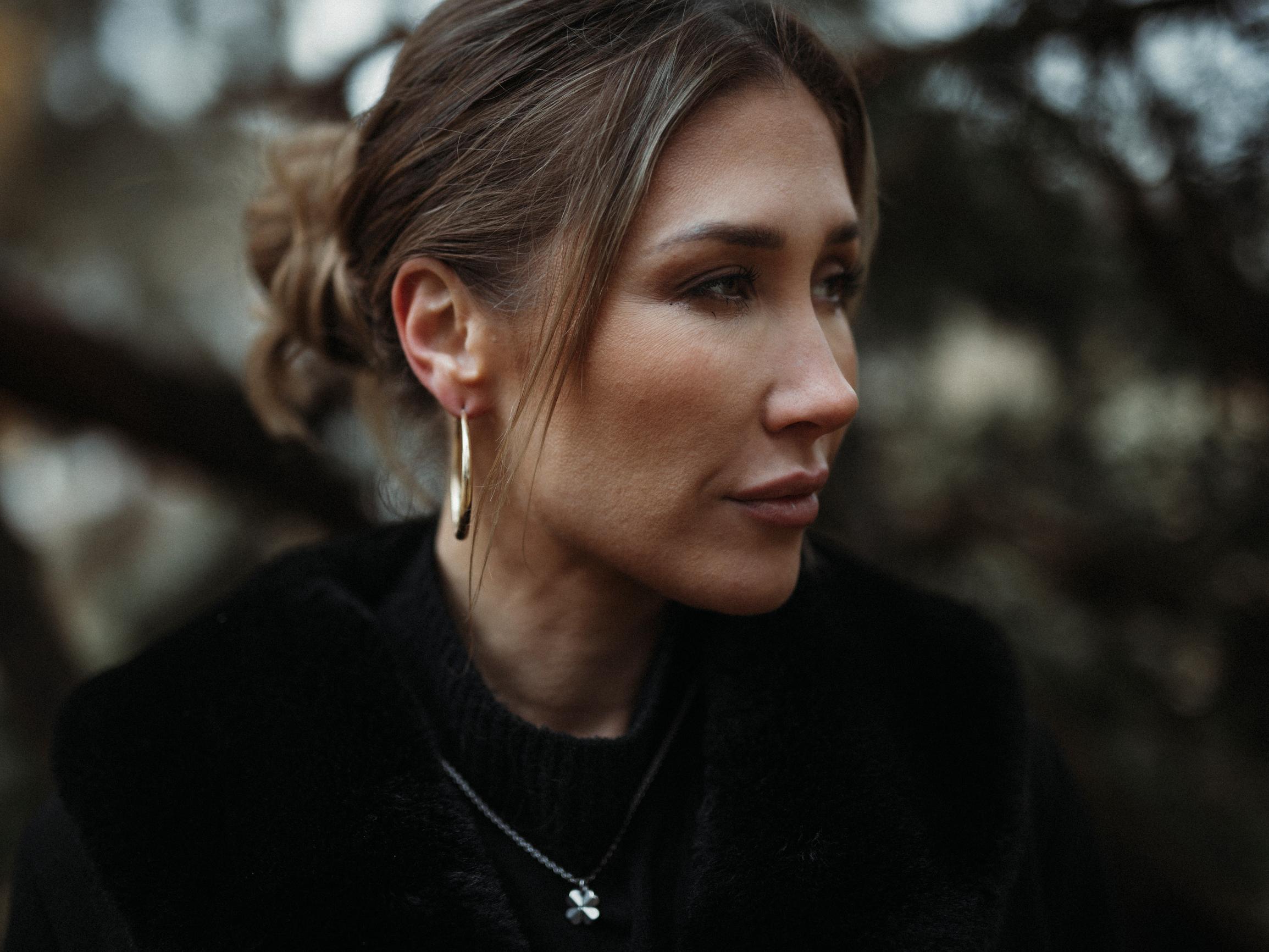 Sara haluaisi hyväksikäyttäjänsä vastuuseen, mutta laki estää sen – rikos tapahtui, kun Sara oli 6-vuotias