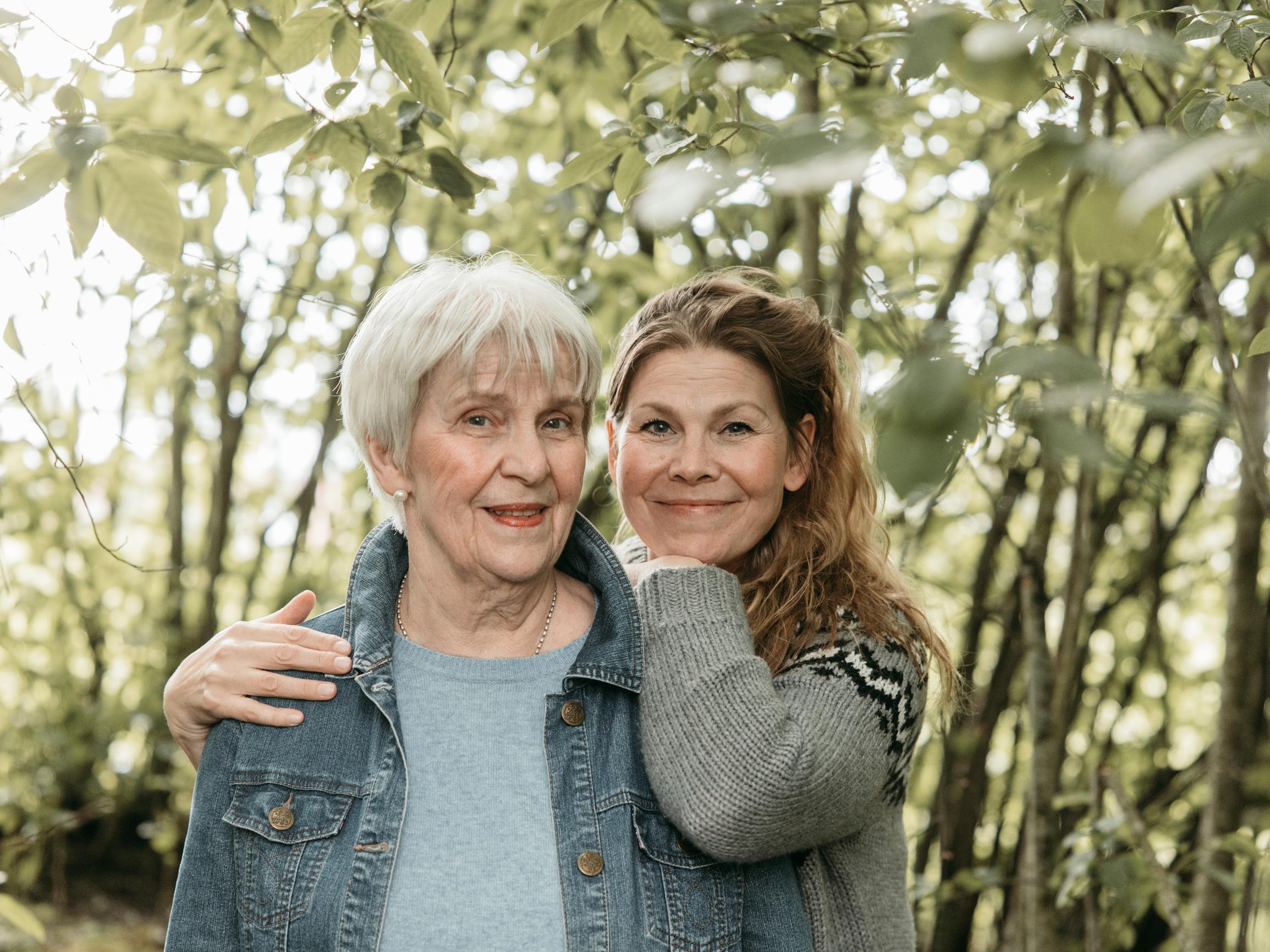Näyttelijä Eeva Soivio lähes kuoli sydänpysähdykseen – äiti Raili pelkäsi menettävänsä jo toisen lapsistaan
