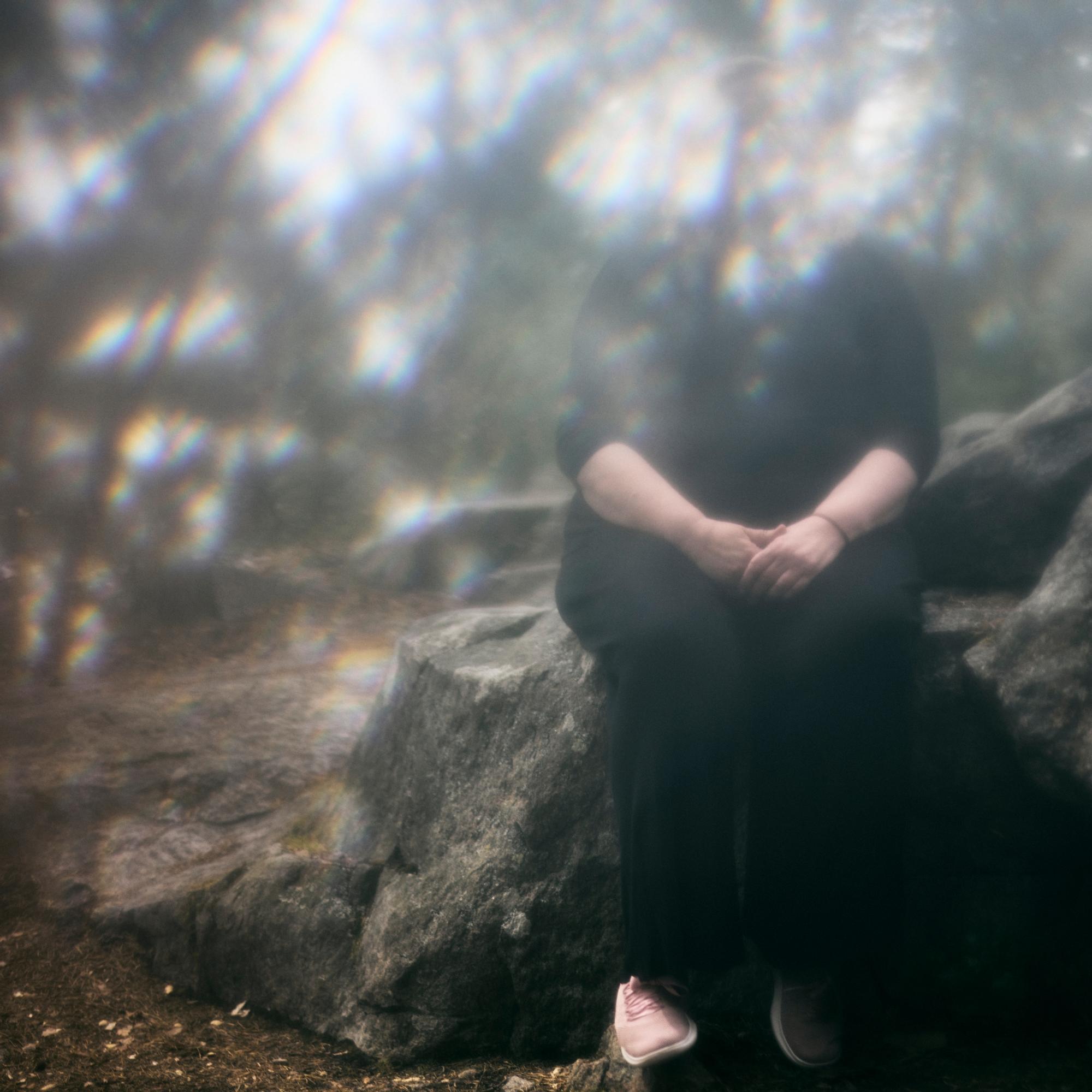 Outi sai tietää hiv-tartunnastaan raskausneuvolassa: ”Mieheni ensimmäinen ajatus oli, että olen saanut tartunnan häneltä”