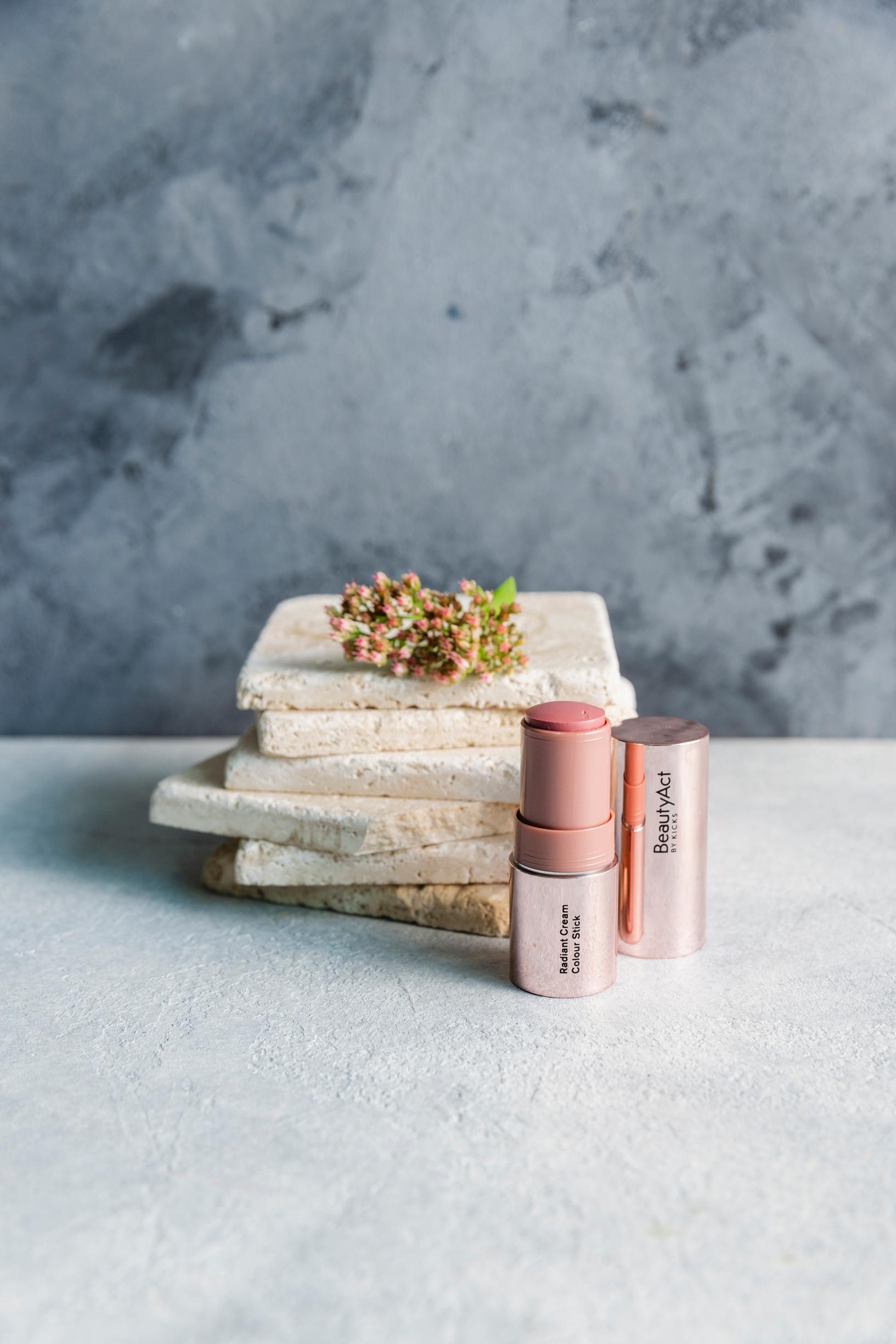 BeautyAct Radiant Cream Colour Stick sävy Autumn Affair, 19,90 e.