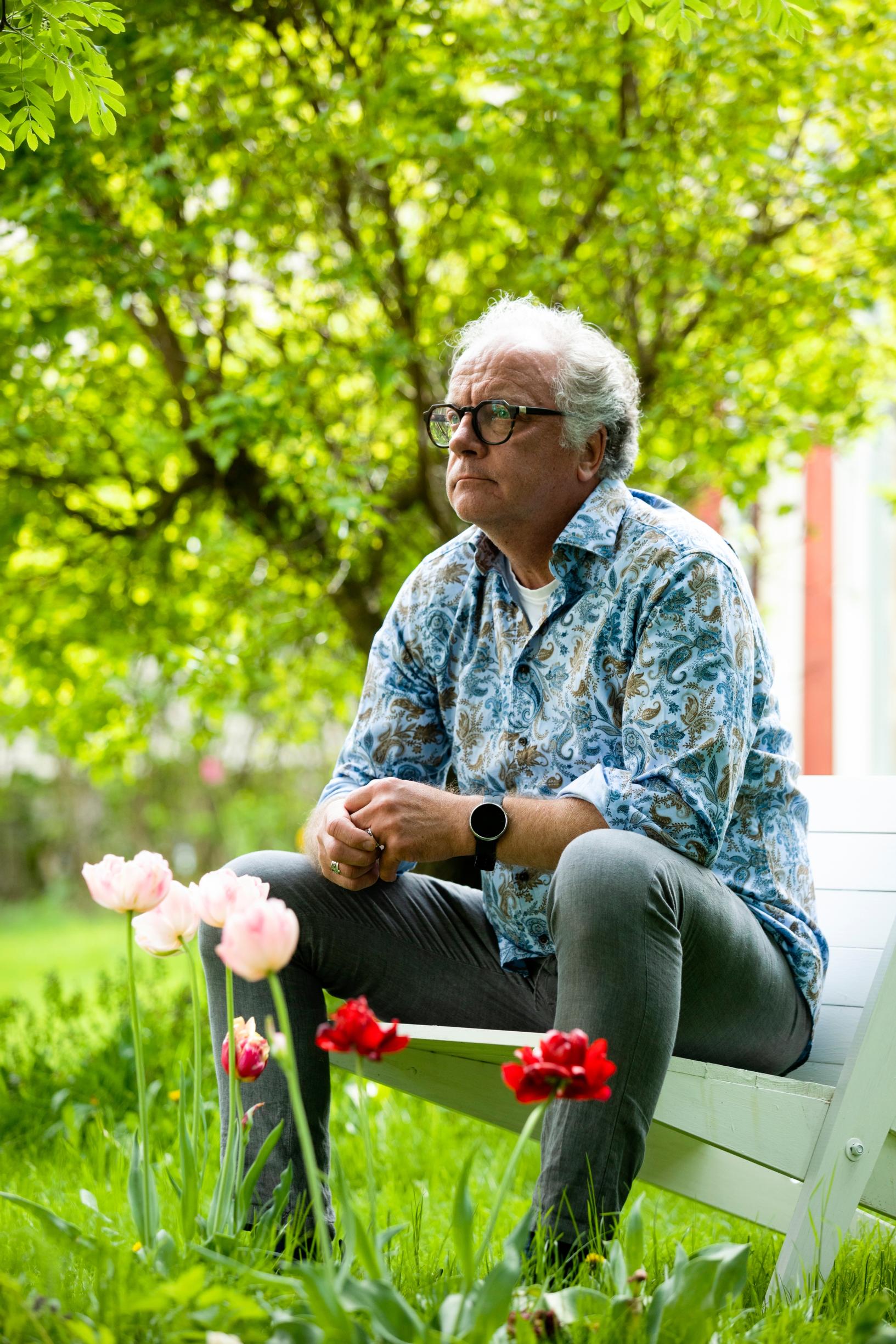 Matti Rönkä uskoo tunnistavansa naisten kasvattamat miehet.