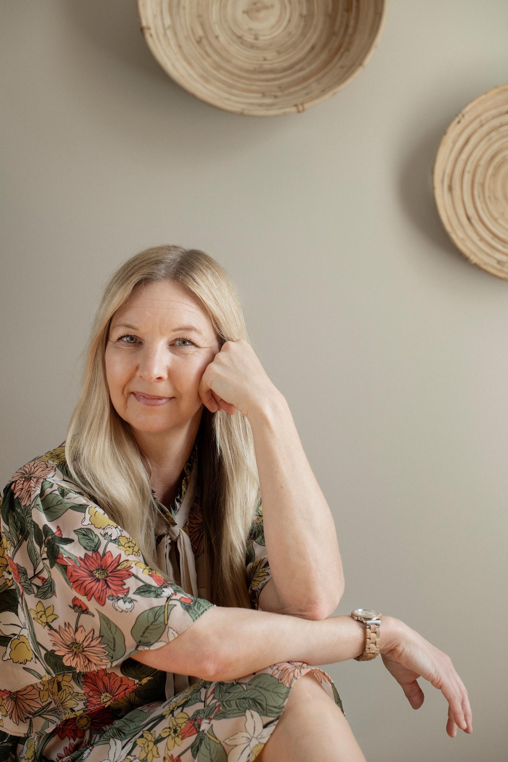 Sairaanhoitaja Paula Pohjola näki aarrekartassaan hotellin ja päätti perustaa sellaisen: ”Voin muissa töissä huonosti, kun en voinut käyttää täyttä potentiaaliani”