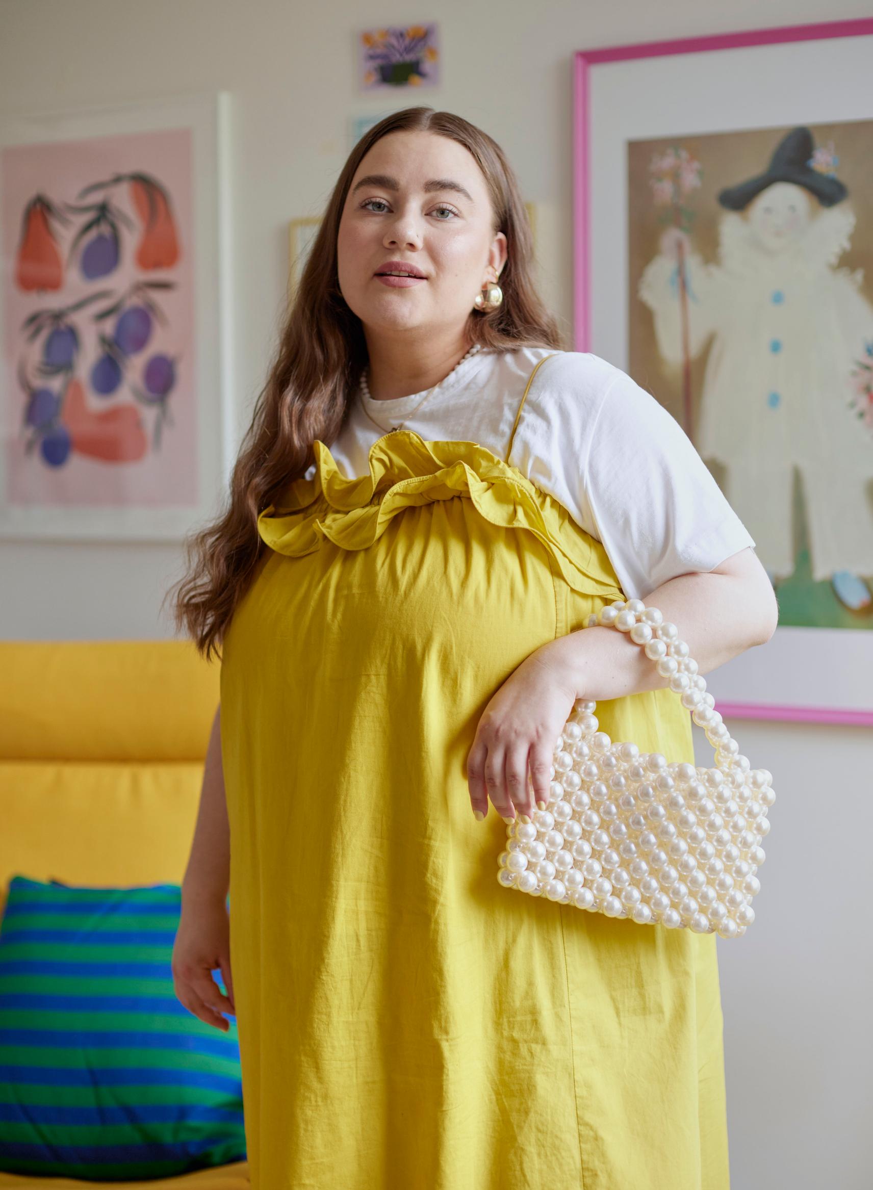 Plusmalli Milja Nieminen törmää vaatekaupoilla liian usein siihen, ettei sopivia kokoja löydy – näin hän taklaa ongelman