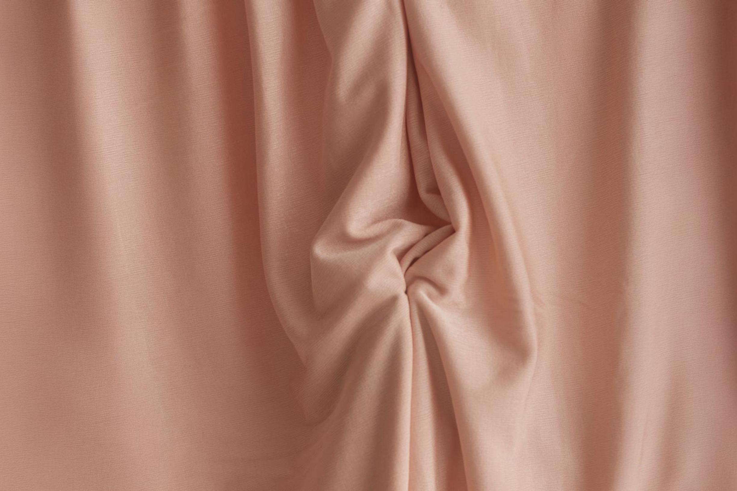 Pinja, 22, ja Jenni, 27, leikkauttivat häpyhuulensa ulkonäkösyistä – kertovat nyt, miksi se oli heille oikea ratkaisu