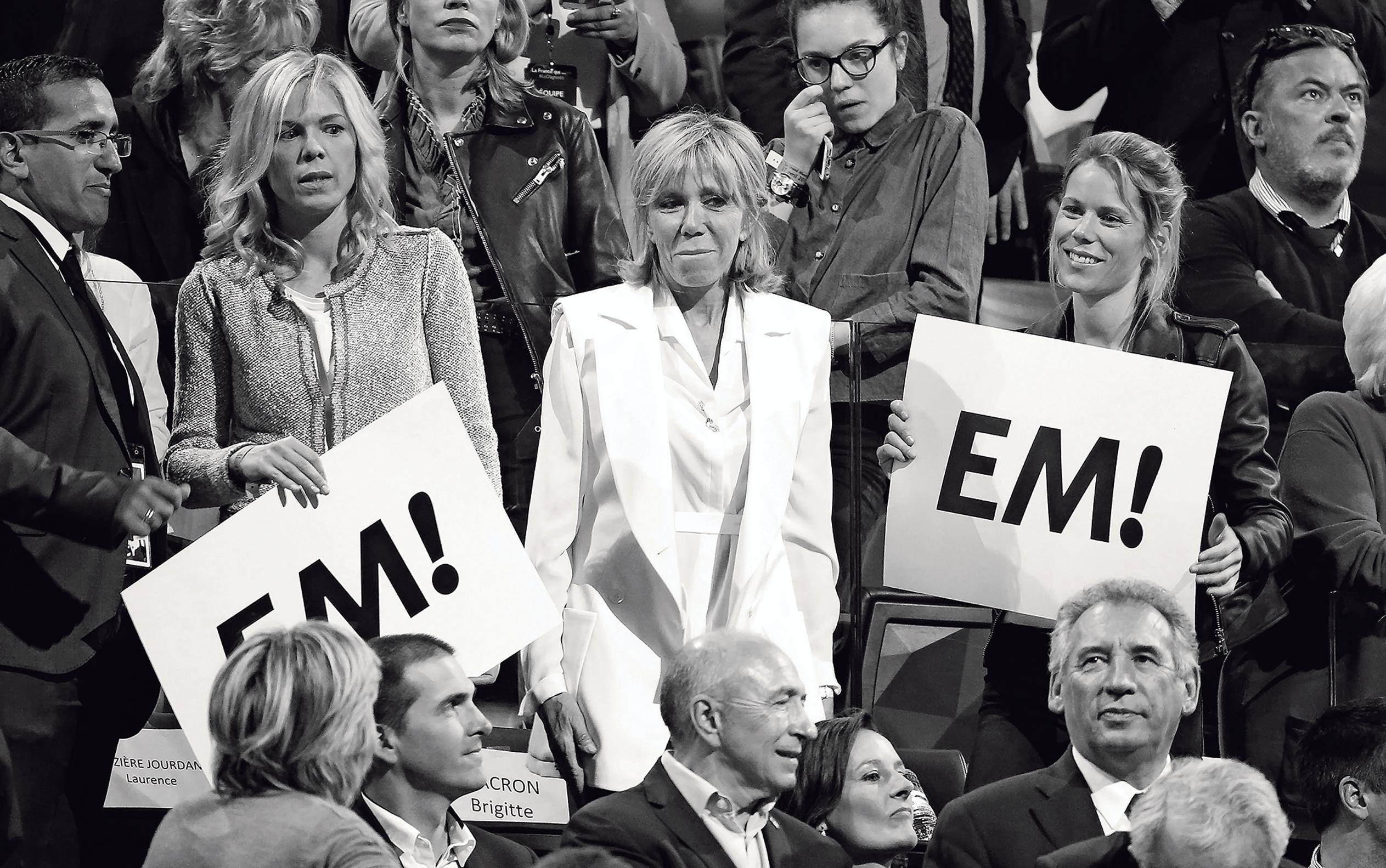 Brigitten tyttäret Laurence ja Tiphaine Auzière olivat mukana vaalikampanjassa vuonna 2017.