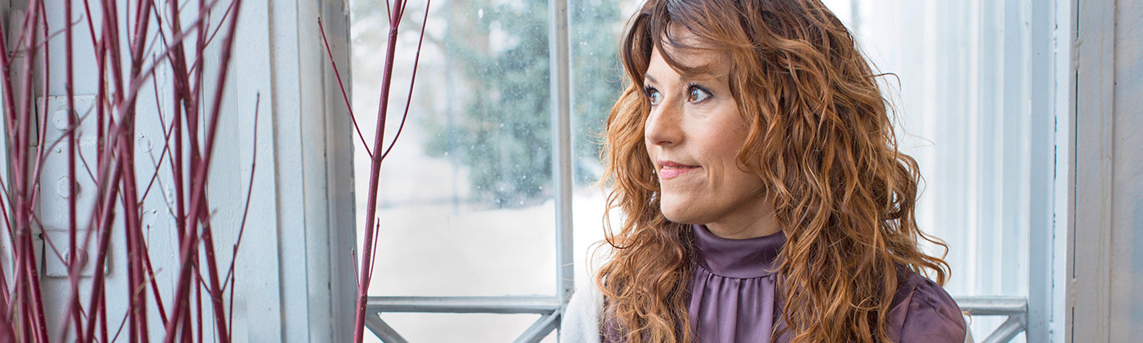 Nanna Mikkonen: "Luulin, että minun on vain opittava elämään kipujeni kanssa"