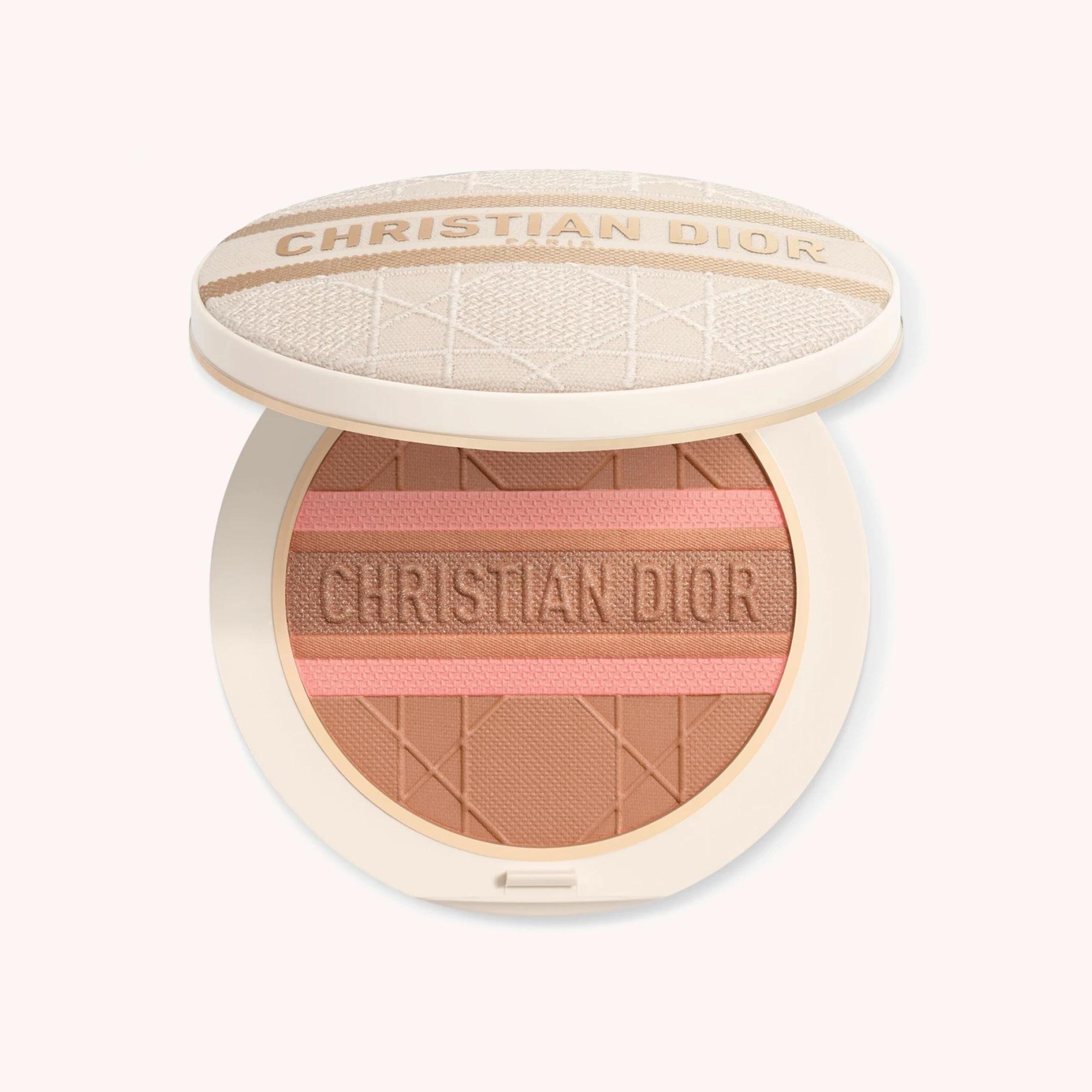 Dior Forever Natural Glow Bronzer aurinkopuuteri, Limited Edition, sävy 032 Pink Bronze, 59 e.