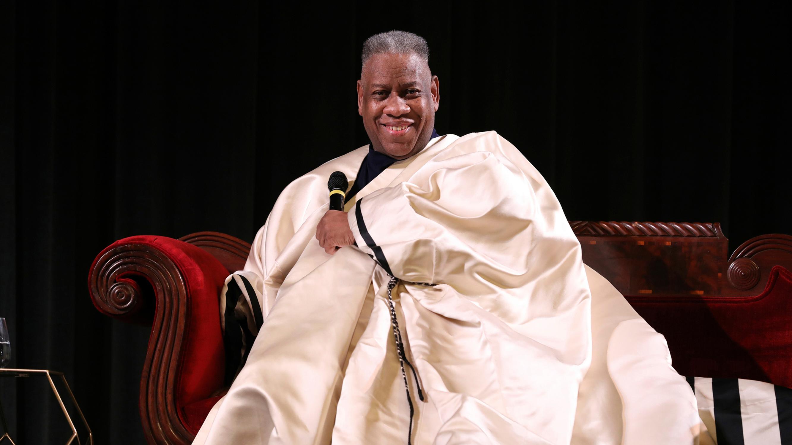 André Leon Talley oli palvottu muotivaikuttaja – sitten hän lihoi ja huomasi, miten raaka ala oli: ”Minusta tuli liian vanha, ylipainoinen ja epätrendikäs”