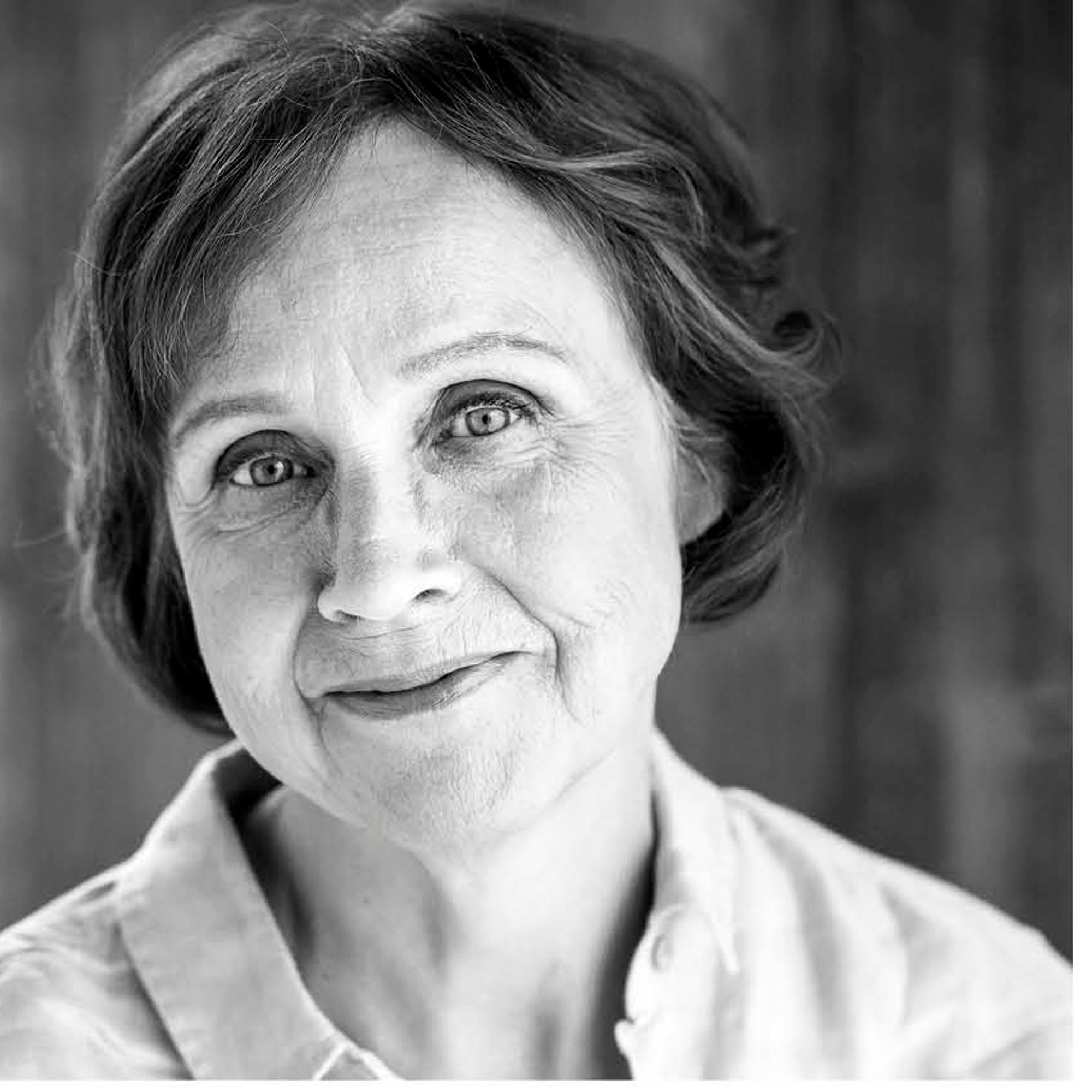 Eevan kirjaklubi: vieraana Virpi Hämeen-Anttila