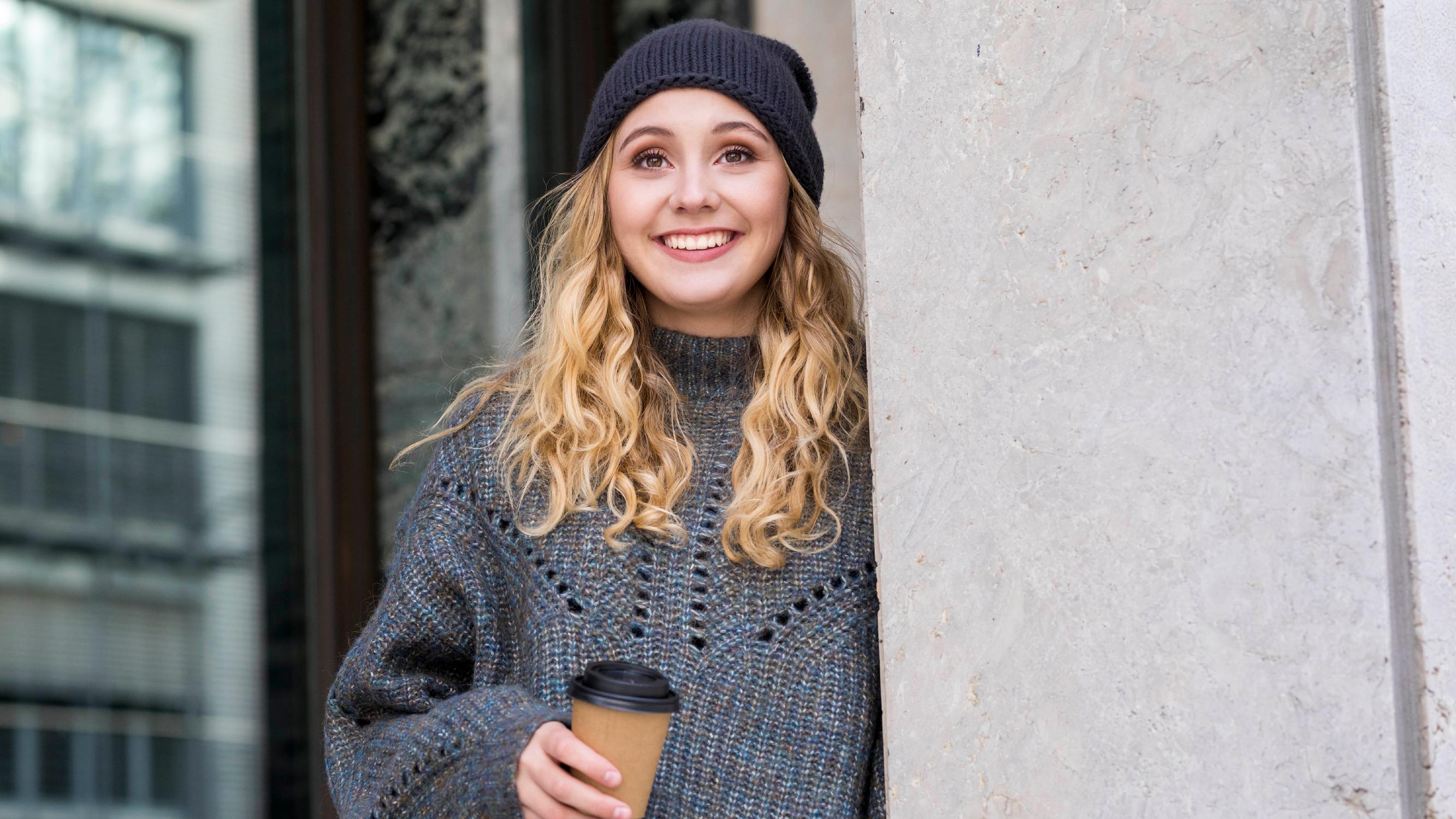 Etsitkö pitkäikäistä neuletta? Tässä on 10 kivaa villapaitaa – yksikään niistä ei ole tehty nyppyyntyvästä akryylistä