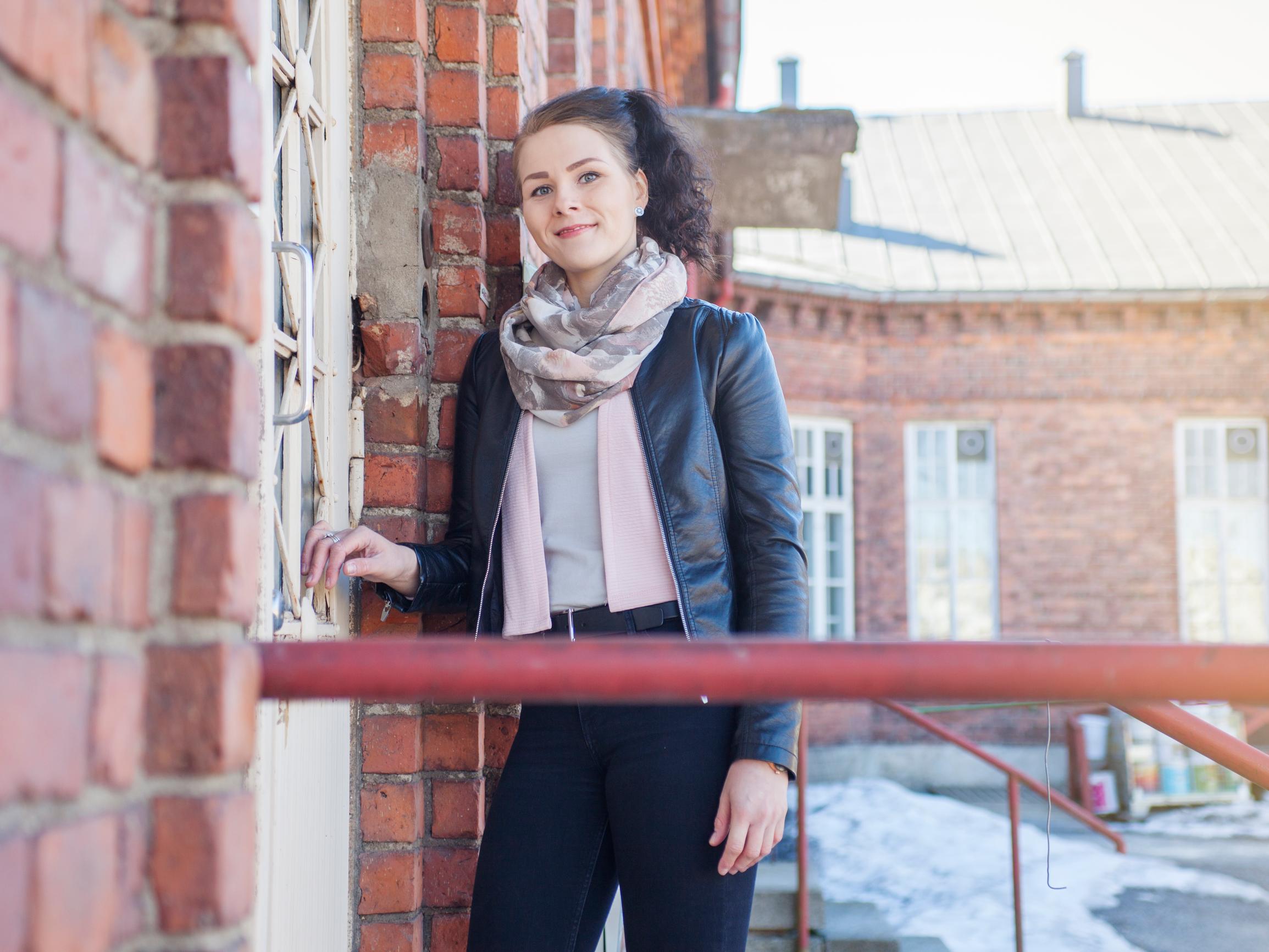 46 kiloa laihduttanut Anette: ”Sairaus aiheutti pahan kierteen”