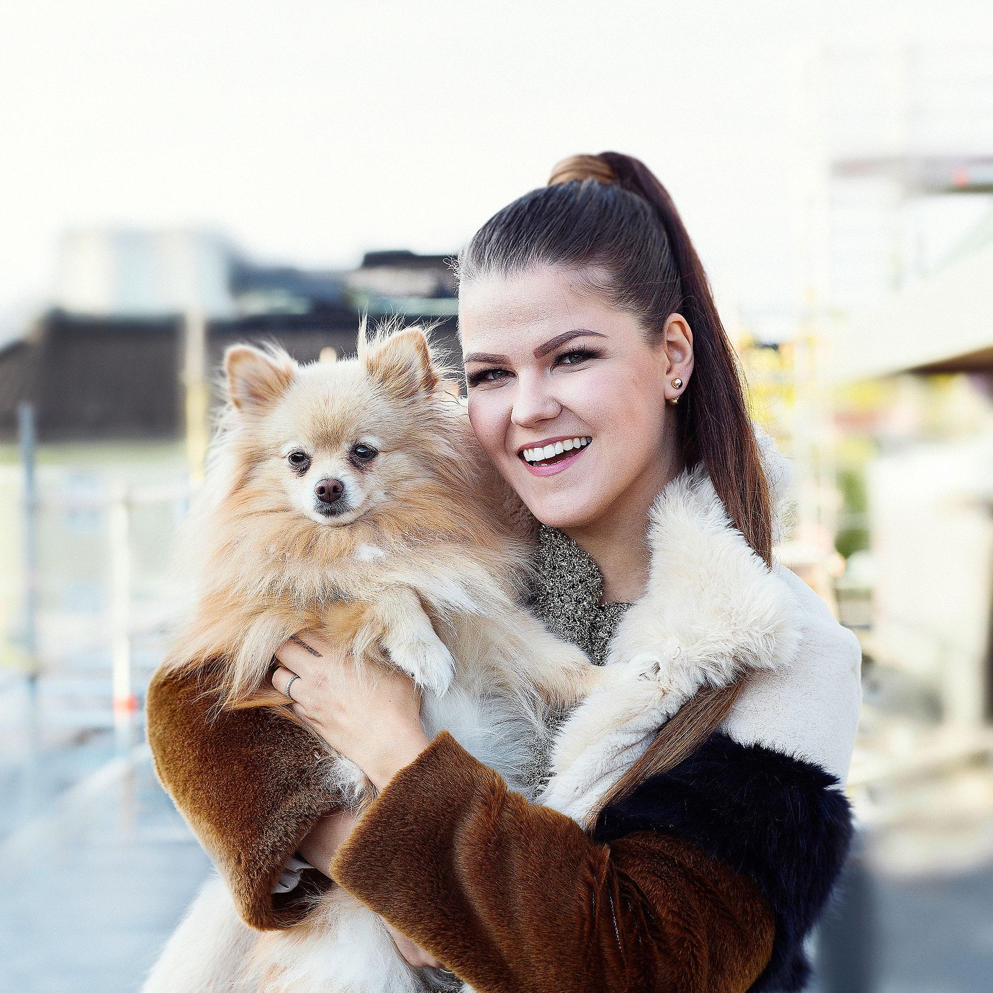 Laulaja Saara Aalto: ”Lilli kiipesi heti syliini”