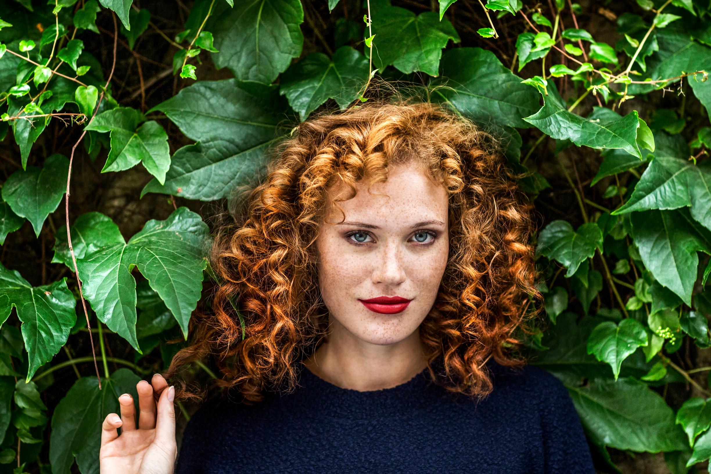 Tukistele hellästi hiuspohjaa ja muut ammattilaisten vinkit, joilla tuet hiusten kasvua