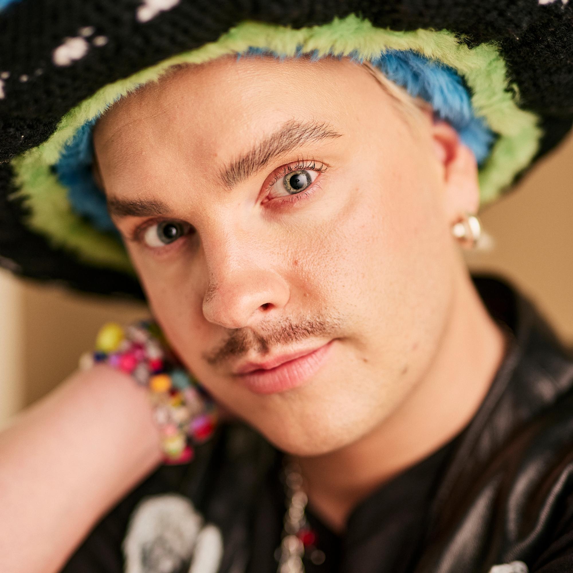 Joona Hellman, 29, eli uransa nousuvaihetta, kun hän alkoi pelätä satuttavansa jotakuta – OCD-diagnoosi toi lopulta helpotuksen