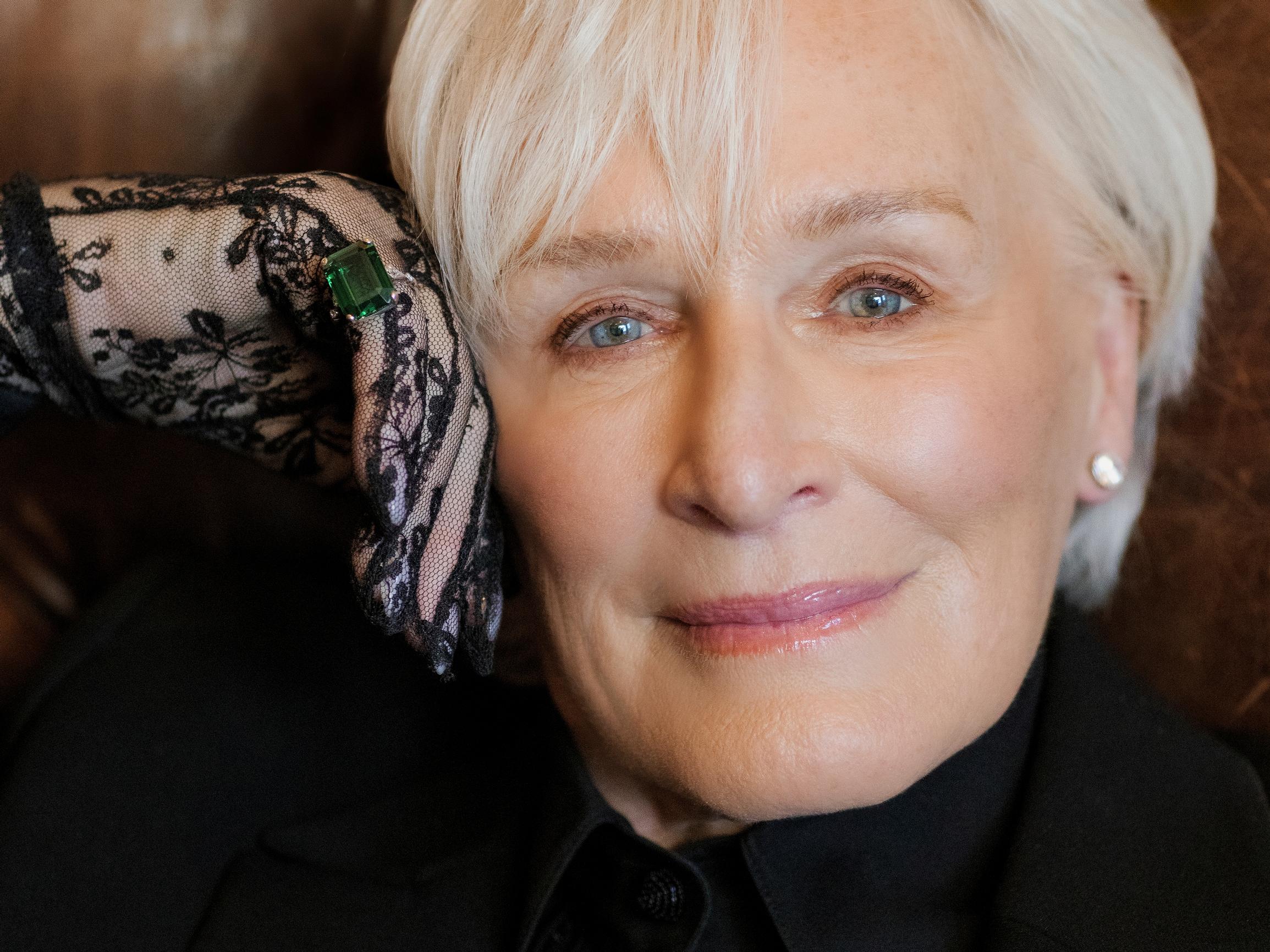 Glenn Closesta tulee pian isoäiti – Eevan erikoishaastattelussa Hollywood-tähti kertoo, mitä suomalaisia vaikutteita hän aikoo tuoda lapsenlapsen elämään