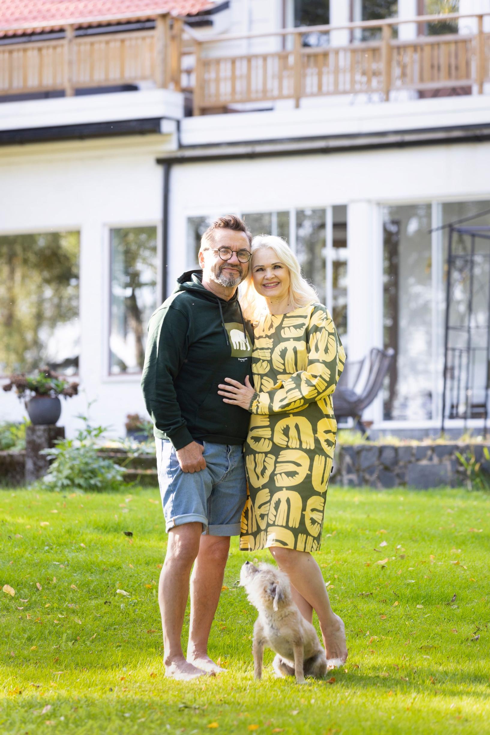 Finlaysonin toimitusjohtajan Jukka Kurttilan 120-vuotias huvila huokuu menneen maailman lumoa – uima-allastalo on ihana keidas