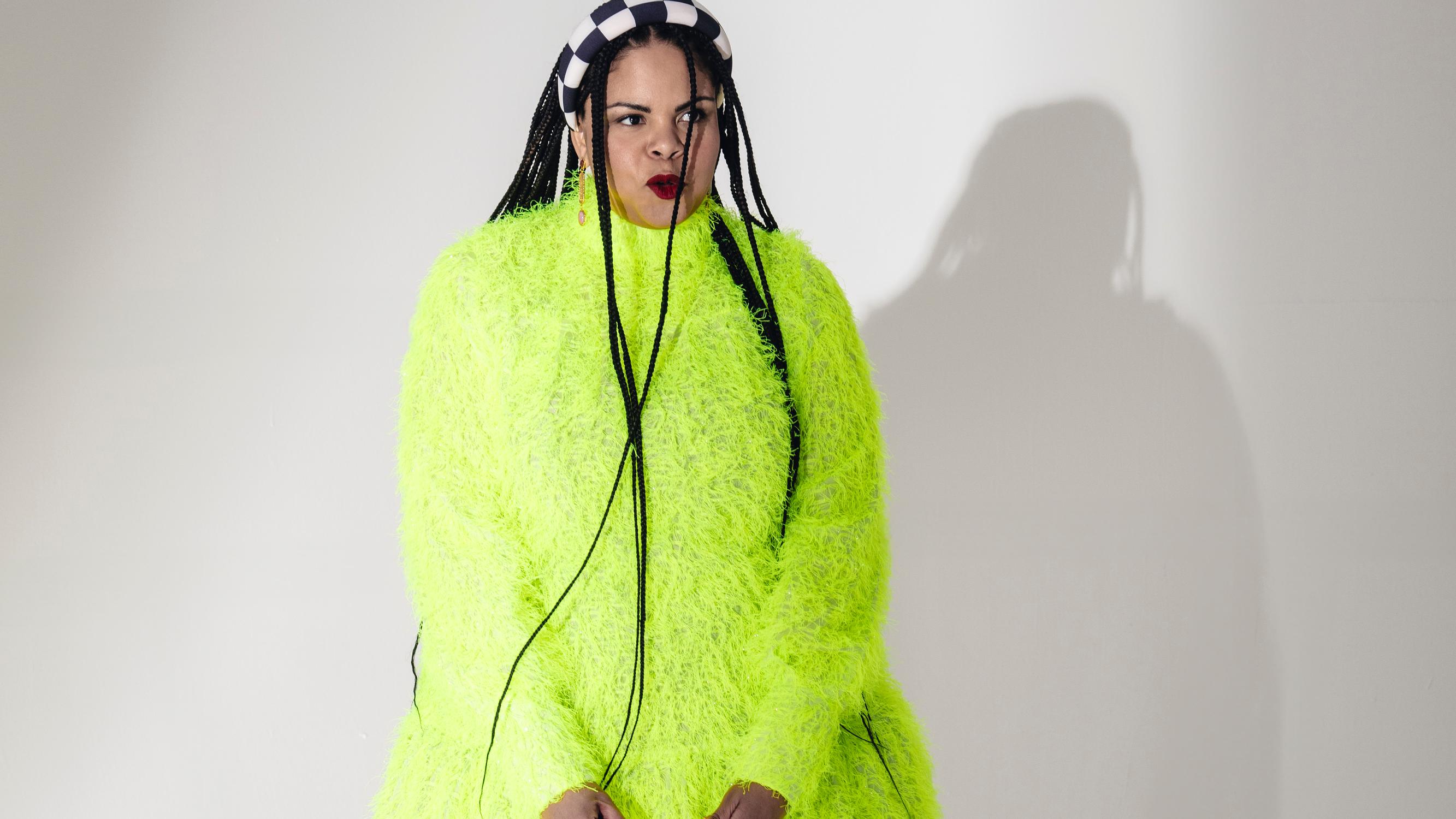 Fatim Diarra rakastaa huppareita, huiveja ja leggingsejä: ”On ihanaa, että joku antaa sukkiksia lahjaksi”