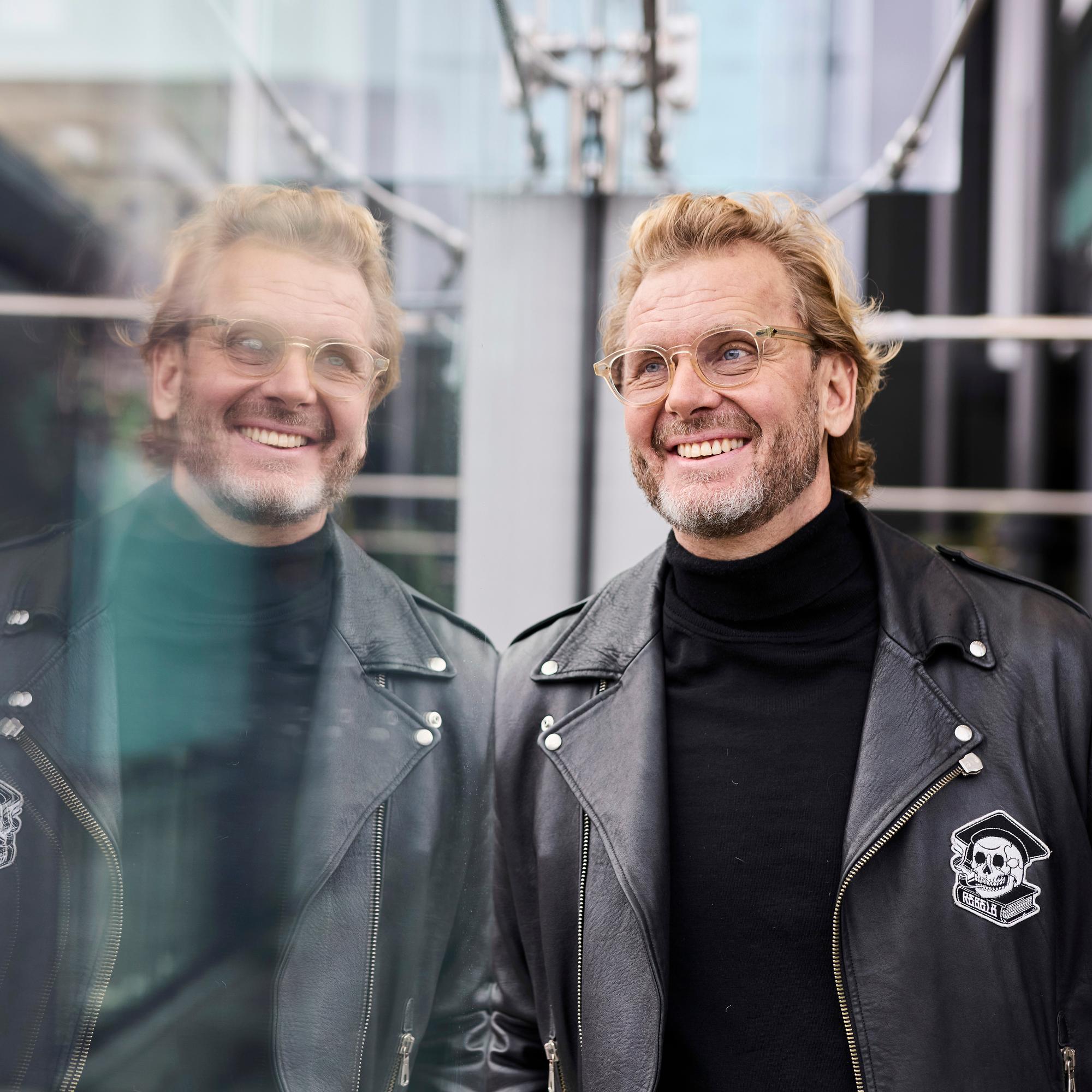 Antti J. Jokinen sairastui ja menetti työkykynsä pitkäksi aikaa – vaimo Krista Kosonen tuki tavalla,  joka tuntui juuri oikealta: ”Meillä on sielunkumppanuus”