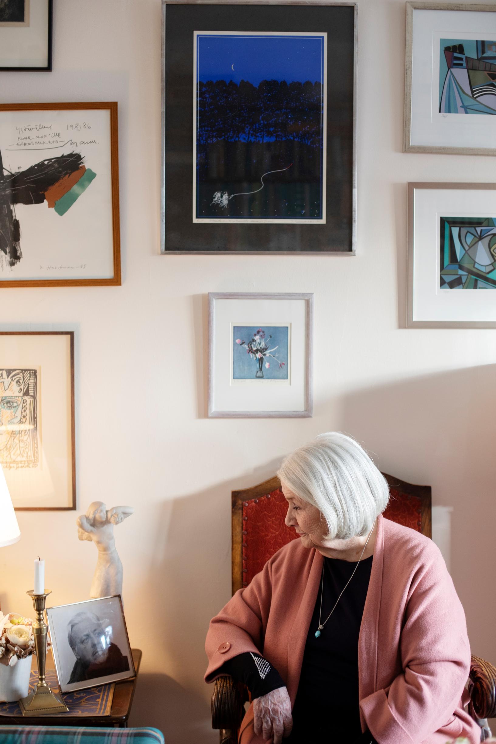 Anja Pohjolan ja Pärren yhteiseloa kesti 26 vuotta. Pehr-Olof menehtyi vuonna 1986.