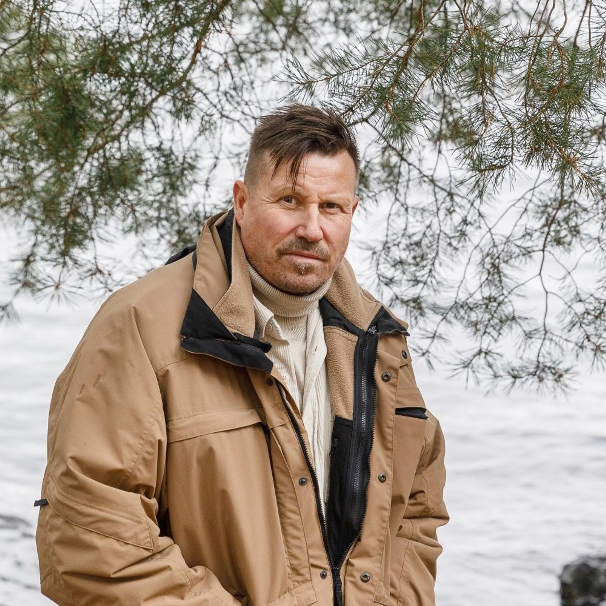 Harri Gustafsberg tutustui pimeisiin puoliinsa: ”Se on todella epämiellyttävää"