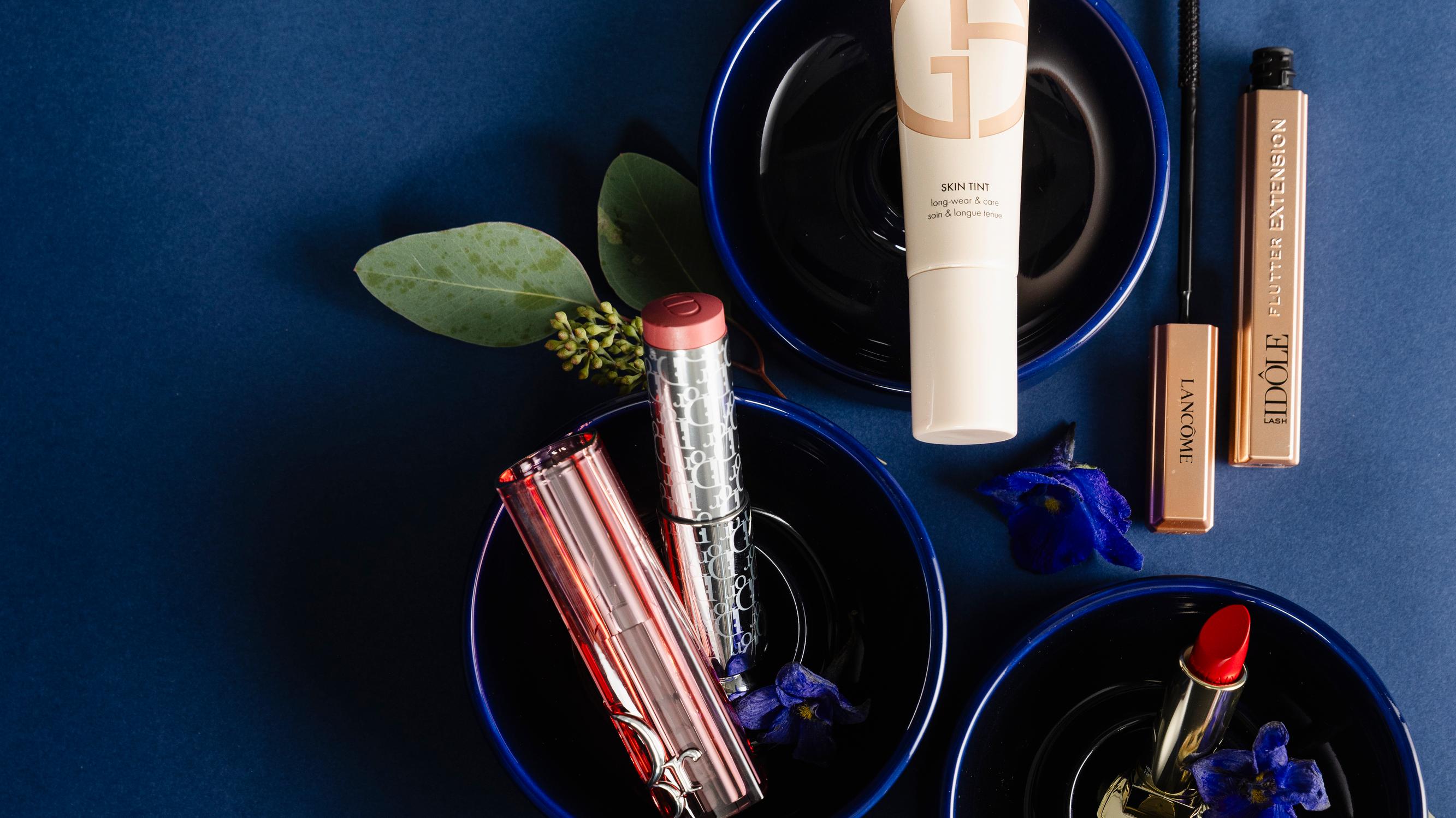 Eeva valitsi 5 vuoden parasta meikkiä – voittajahuulipunassa on täydellinen klassikkoväri ja peili mukana