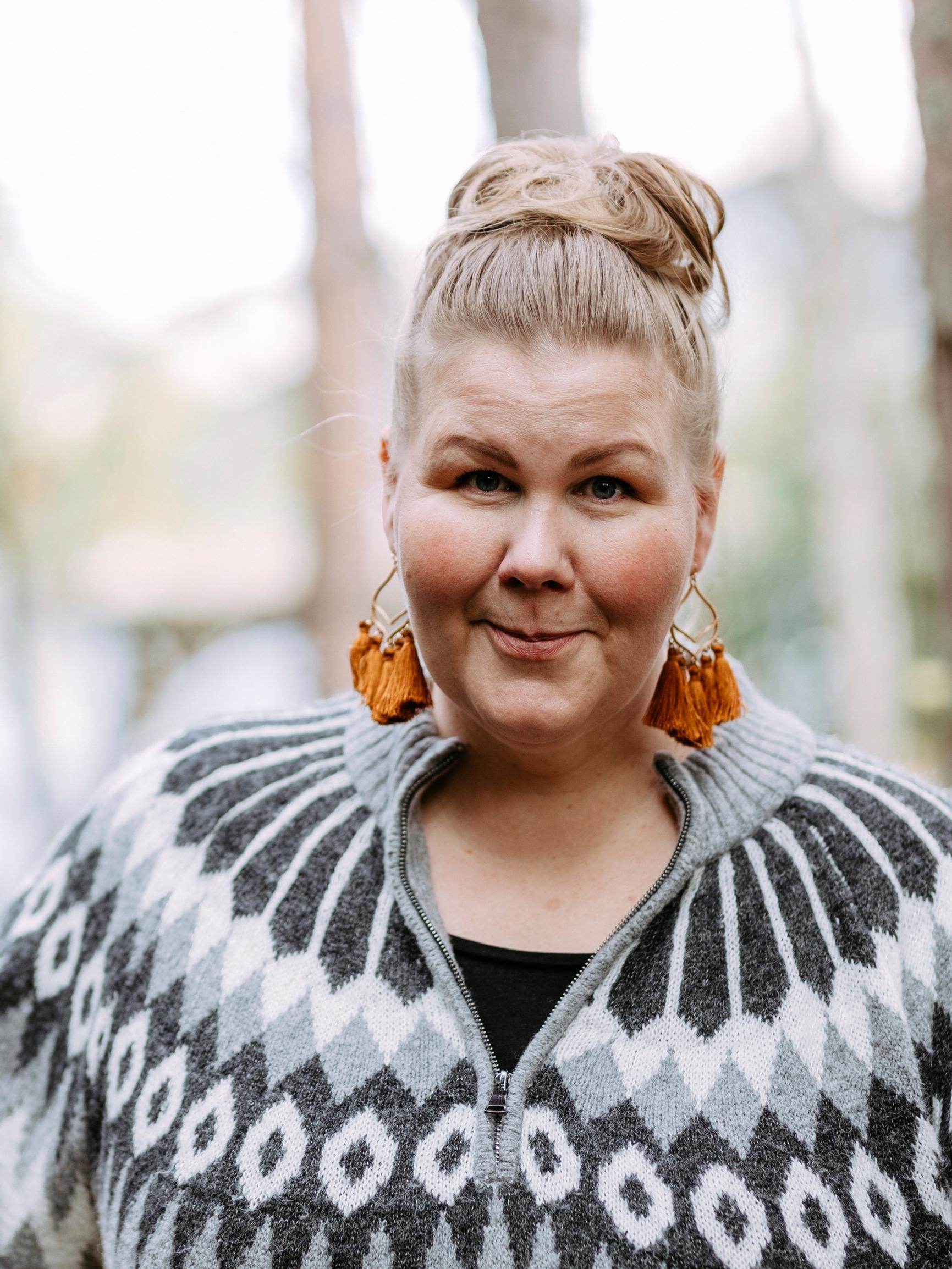 Millan, 41, puolison muisti nollautuu onnettomuuden takia joka yö: ”Kun Jouni aamulla herää, hän ei muista minun ja lastemme nimiä”