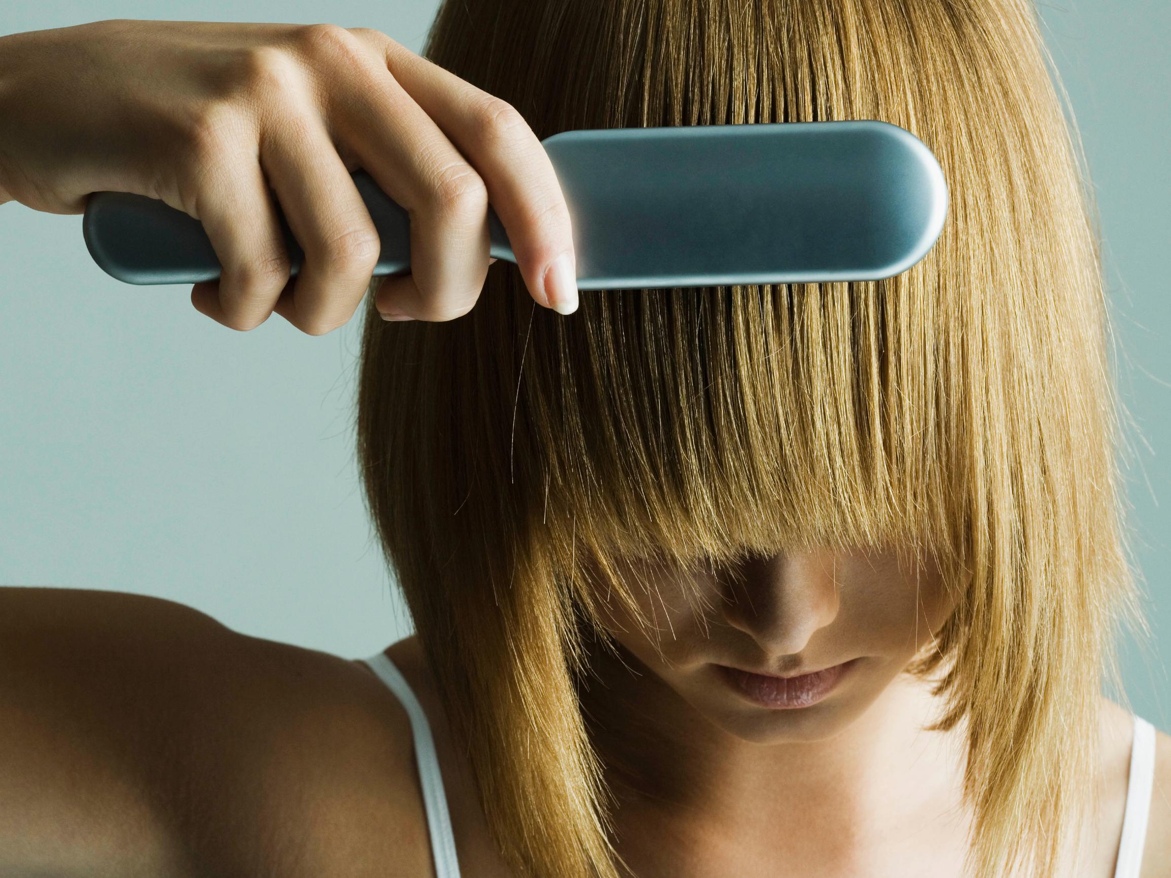 Trendi valitsi 5 parasta hiusharjaa – yksi on erityisen hyvä ohuelle ja helposti takkuuntuvalle tukalle