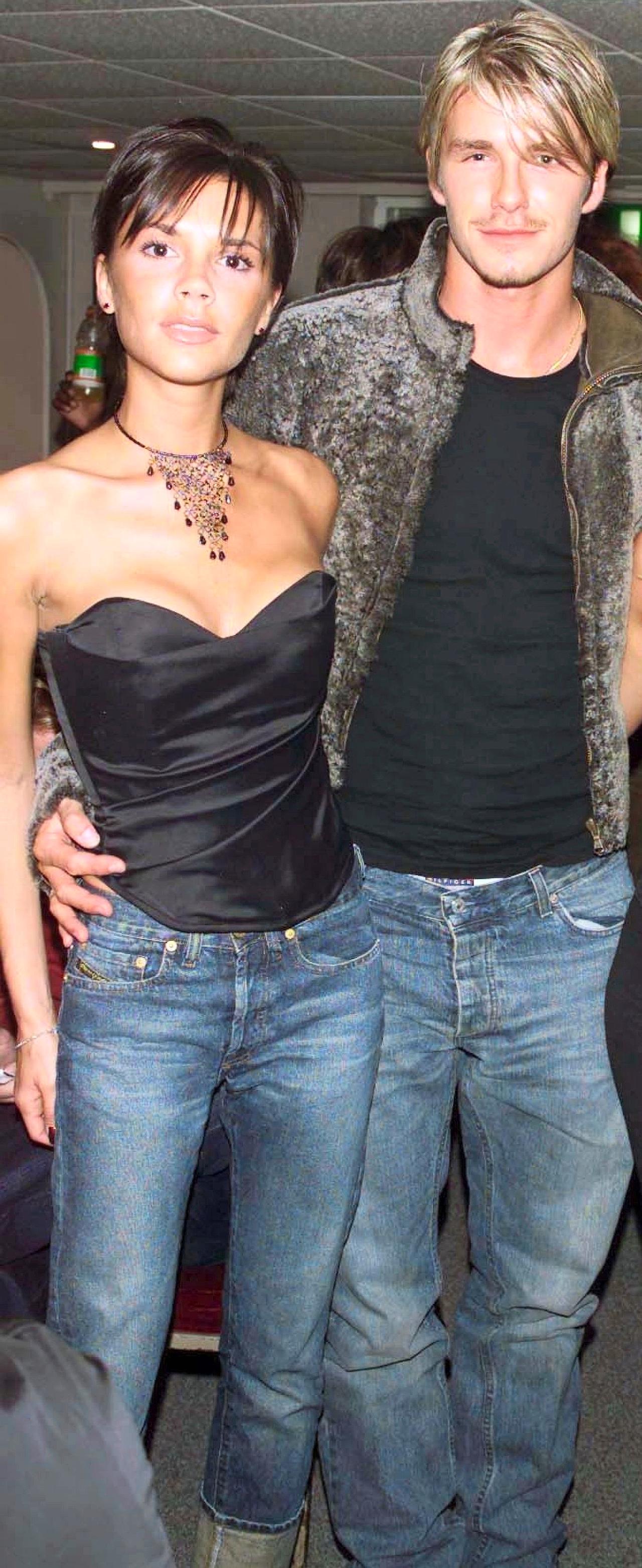 Victoria ja David saivat esikoisensa Brooklynin keväällä 1999. Heidät vihittiin saman vuoden kesällä. David oli nähnyt Victorian Spice Girlsien videolla ja sanonut pelikaverilleen: ”Tuossa on nainen, jonka kanssa menen naimisiin.”