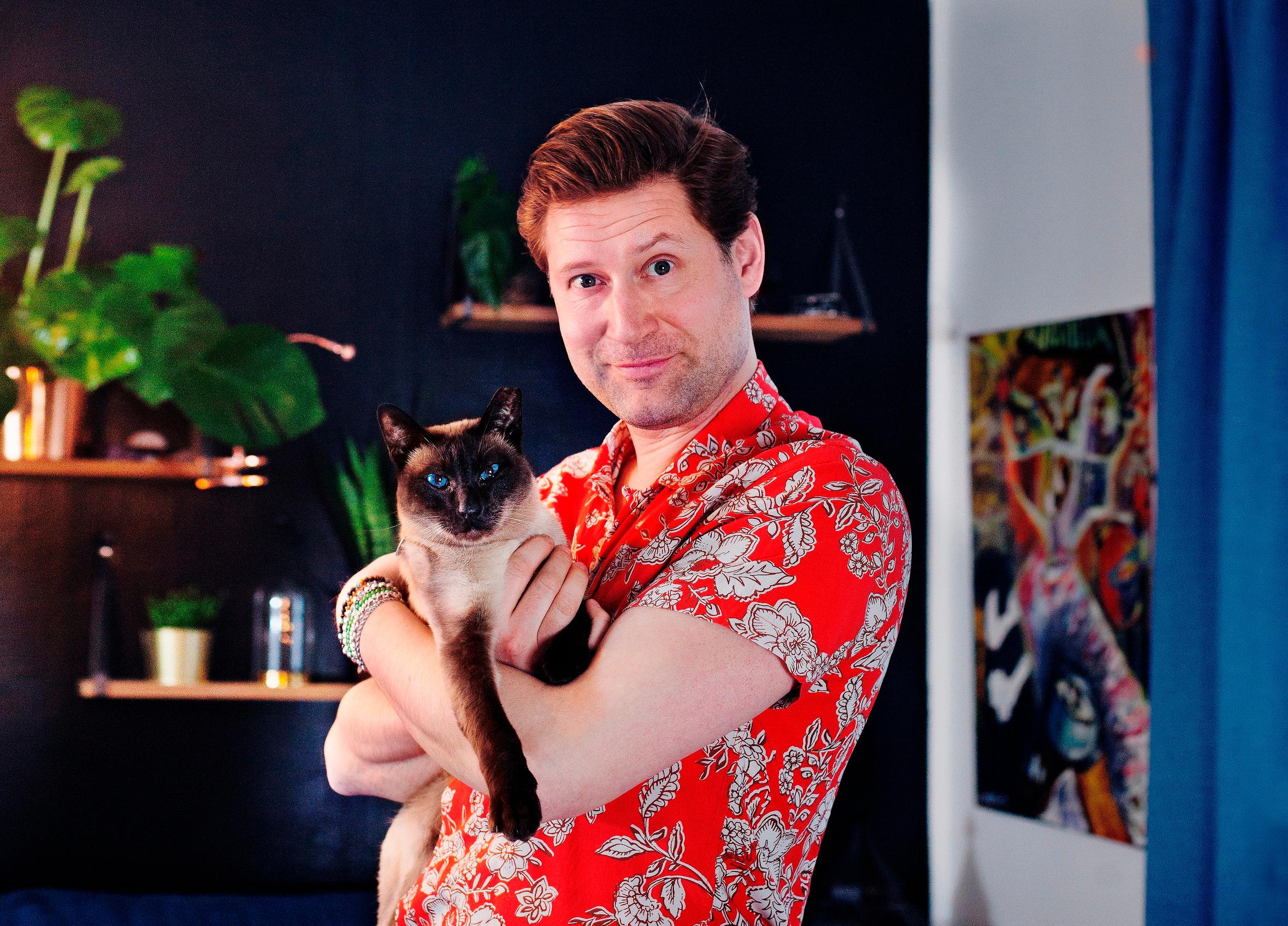 Lari Halme: "Erotan kissani mourunnasta"