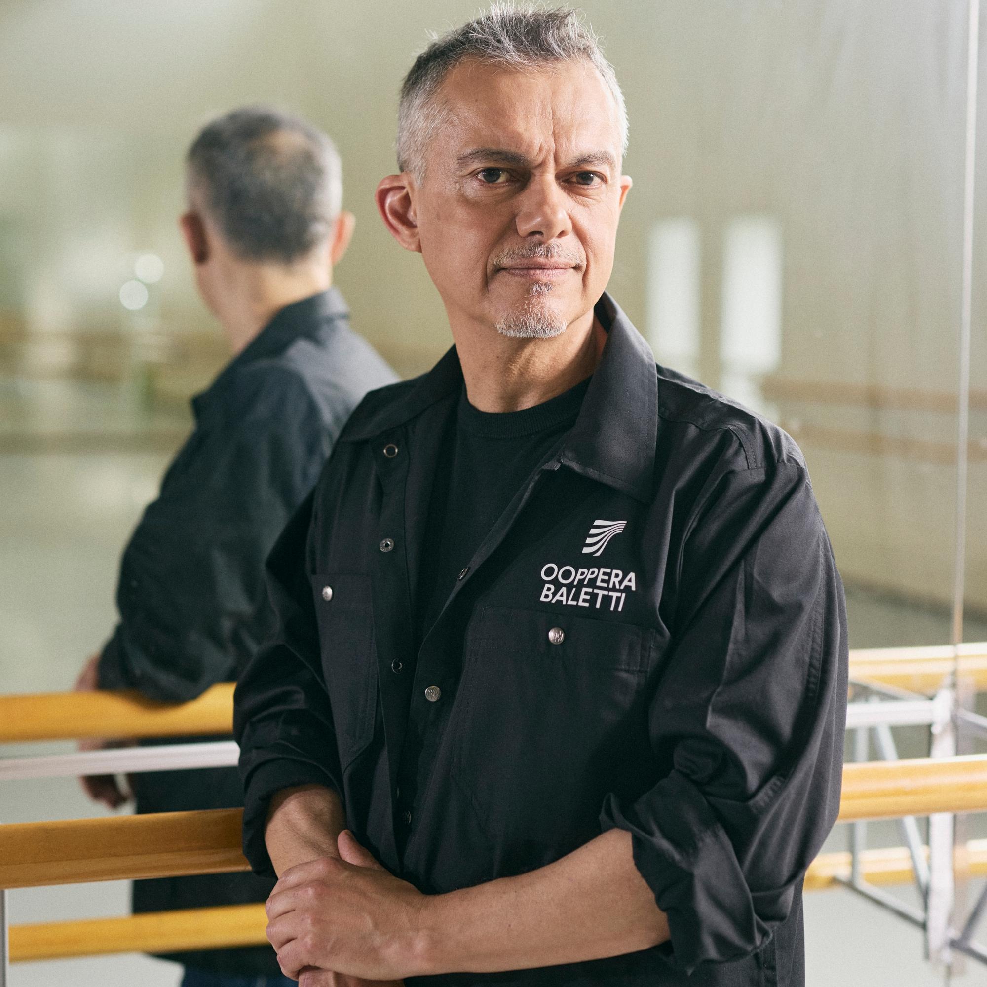 Jorma Uotinen teki kaikkensa, ettei meksikolainen Javier Torres tulisi Suomeen – nyt tämä johtaa Kansallisbalettia ennennäkemättömällä tavalla