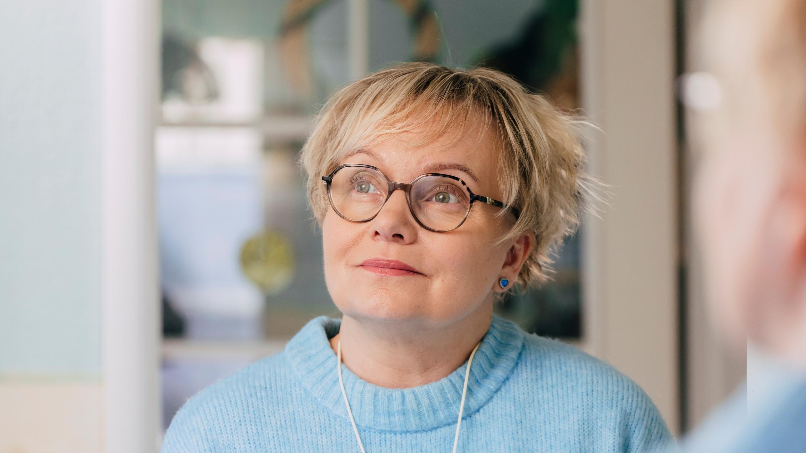 Helena Kallion kolmikymppisen tyttären oireita luultiin astmaksi – syy olikin nopeasti etenevä keuhkosyöpä: ”Kaikkein pahinta oli katsoa vierestä, kun lapselta viedään kaikki”