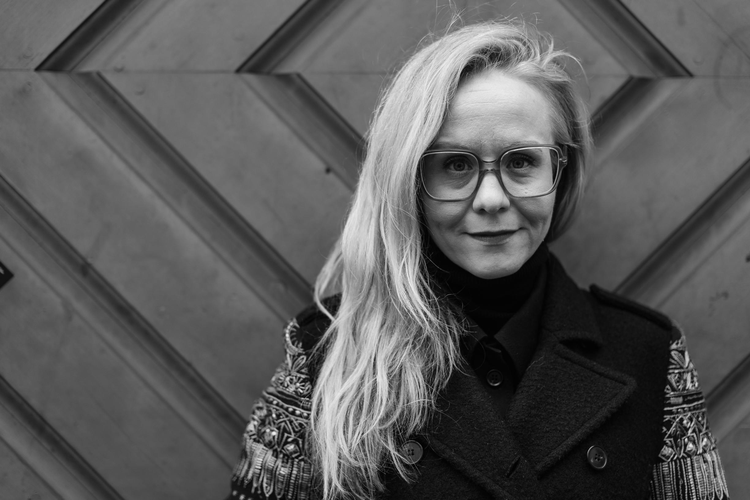 Tämä erikoinen urheilulaji on vaikuttanut kirjailija Anna-Kaari Hakkaraisen työhön: ”Se on opettanut vaiston varassa elämistä”