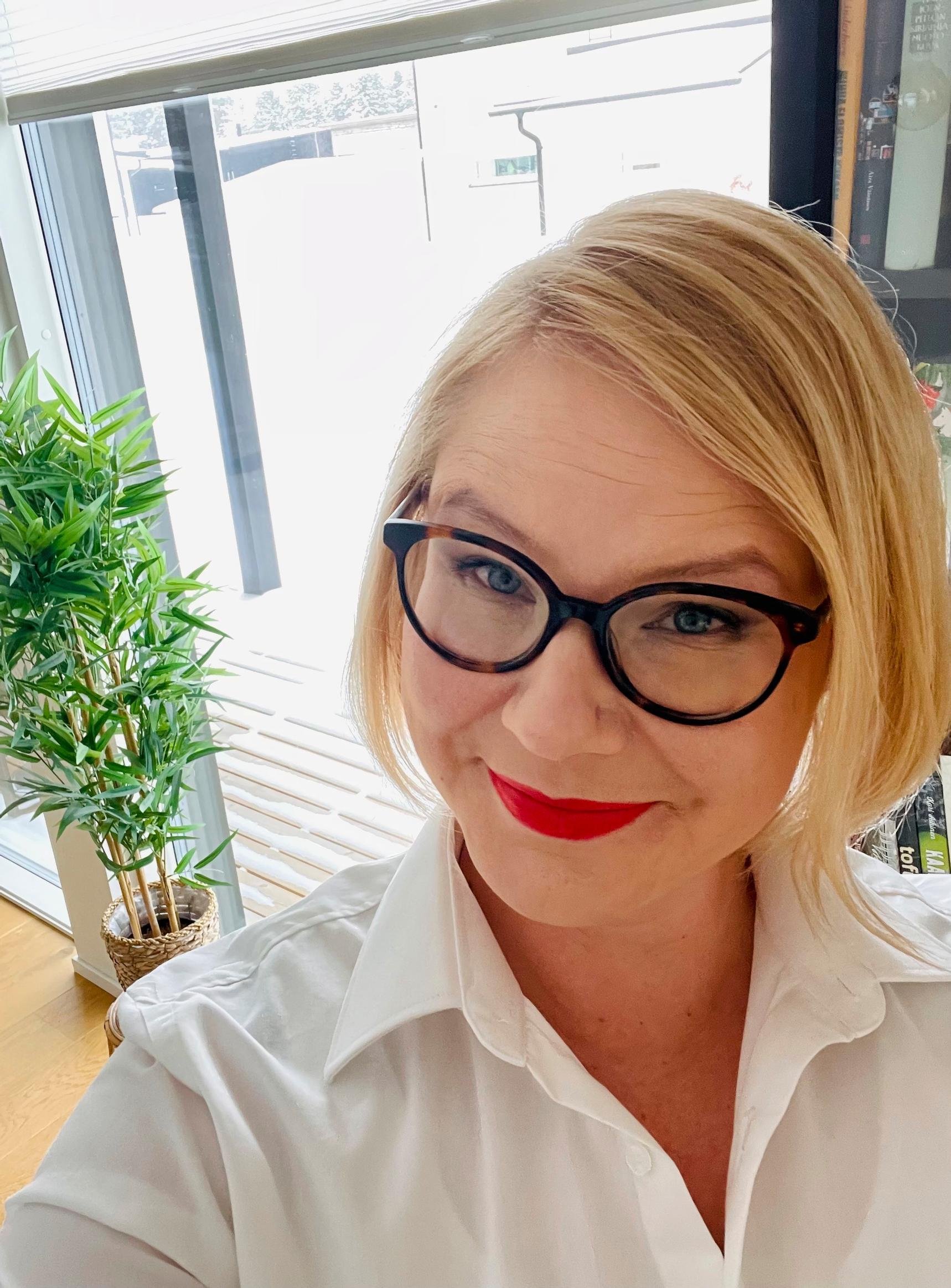 "En osaa olla äiti, mutta olen hyvä työssäni" – Leena teki muutoksen, joka vaati paljon mutta kannatti