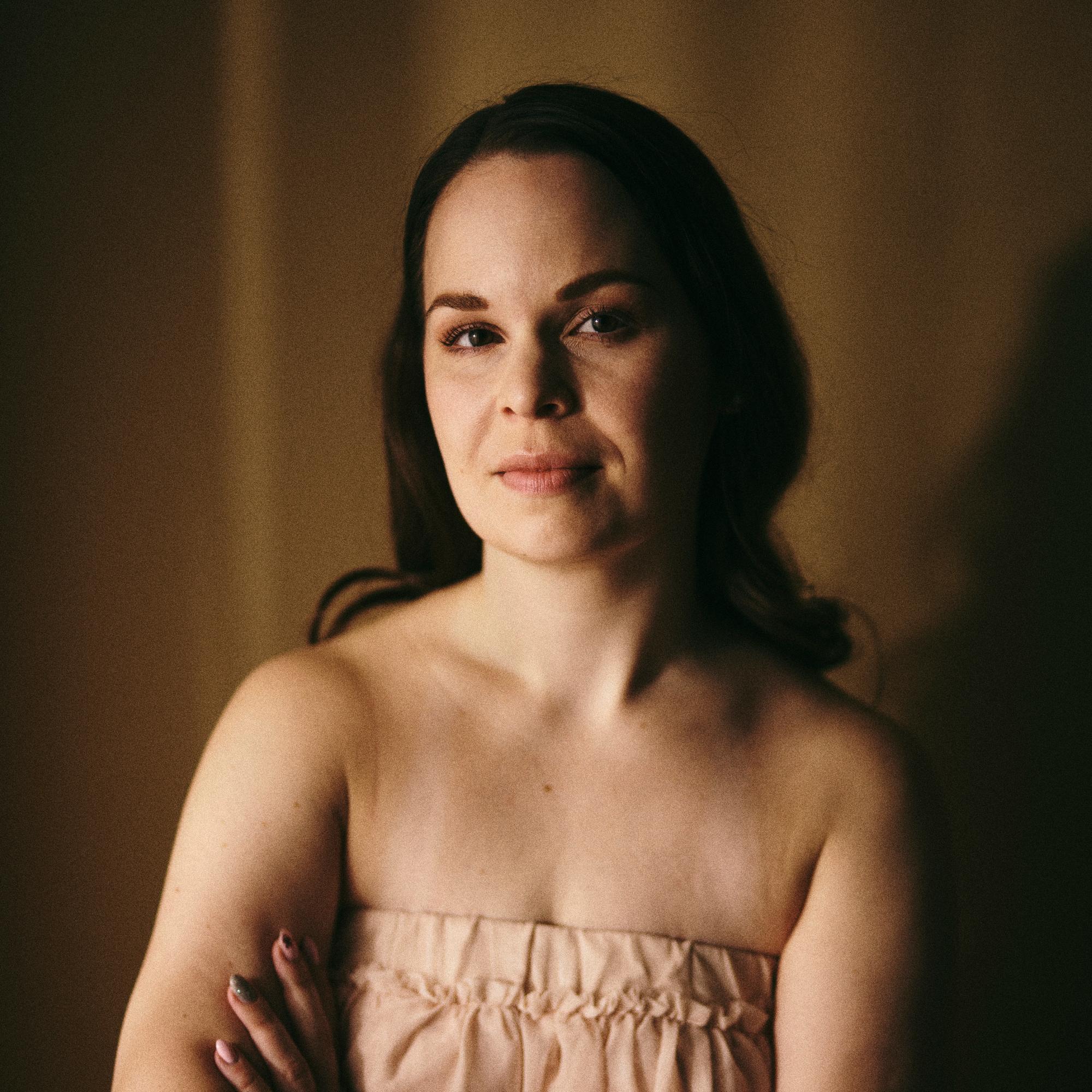 Sofia, 36, harmitteli kivikovia reisiään vuosia, ja sitten diagnoosi yllätti – ”Plastiikkakirurgia oli ainoa jäljellä oleva vaihtoehto”